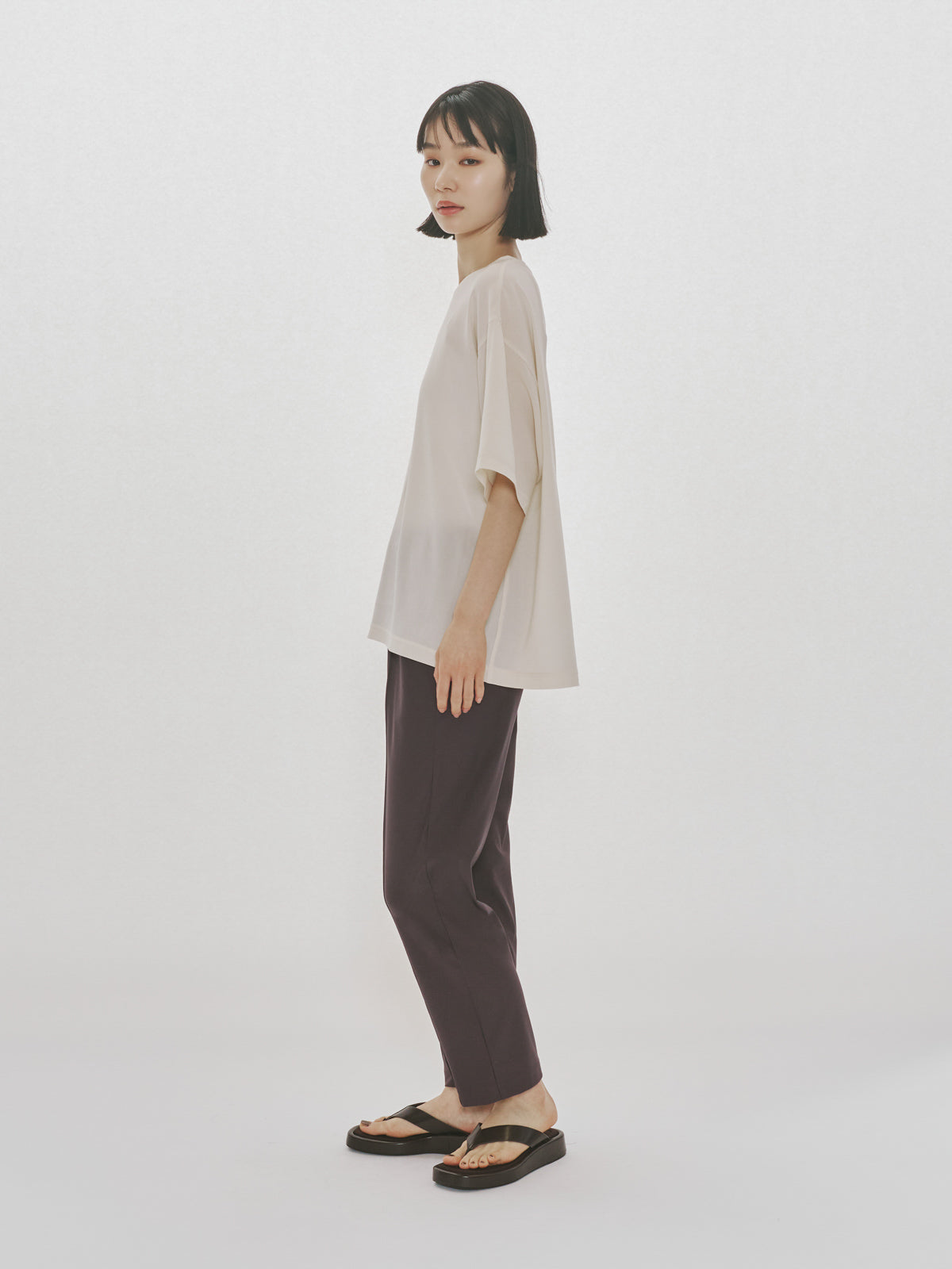essential slim tapered pants