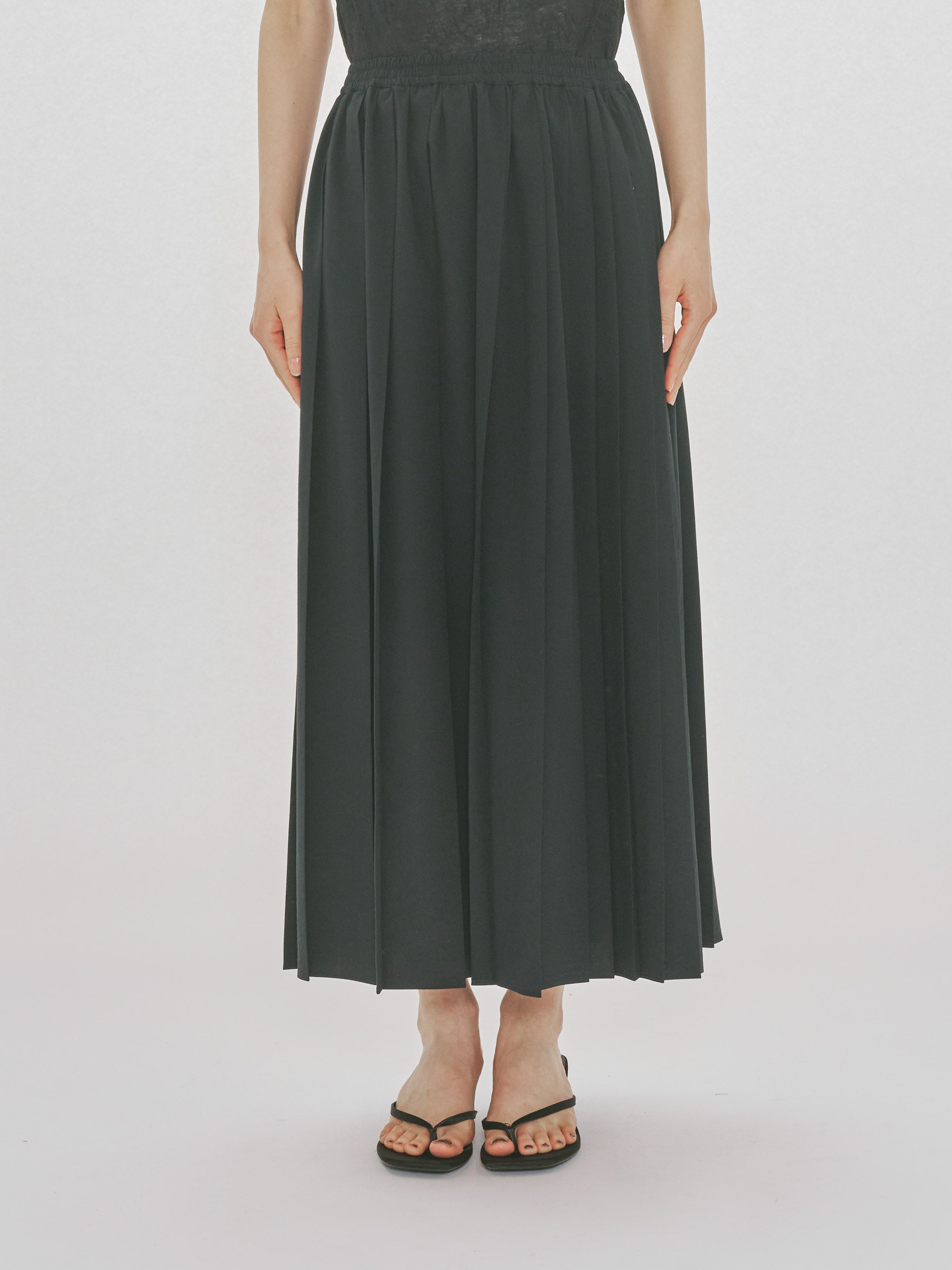 asymmetry pleats SK