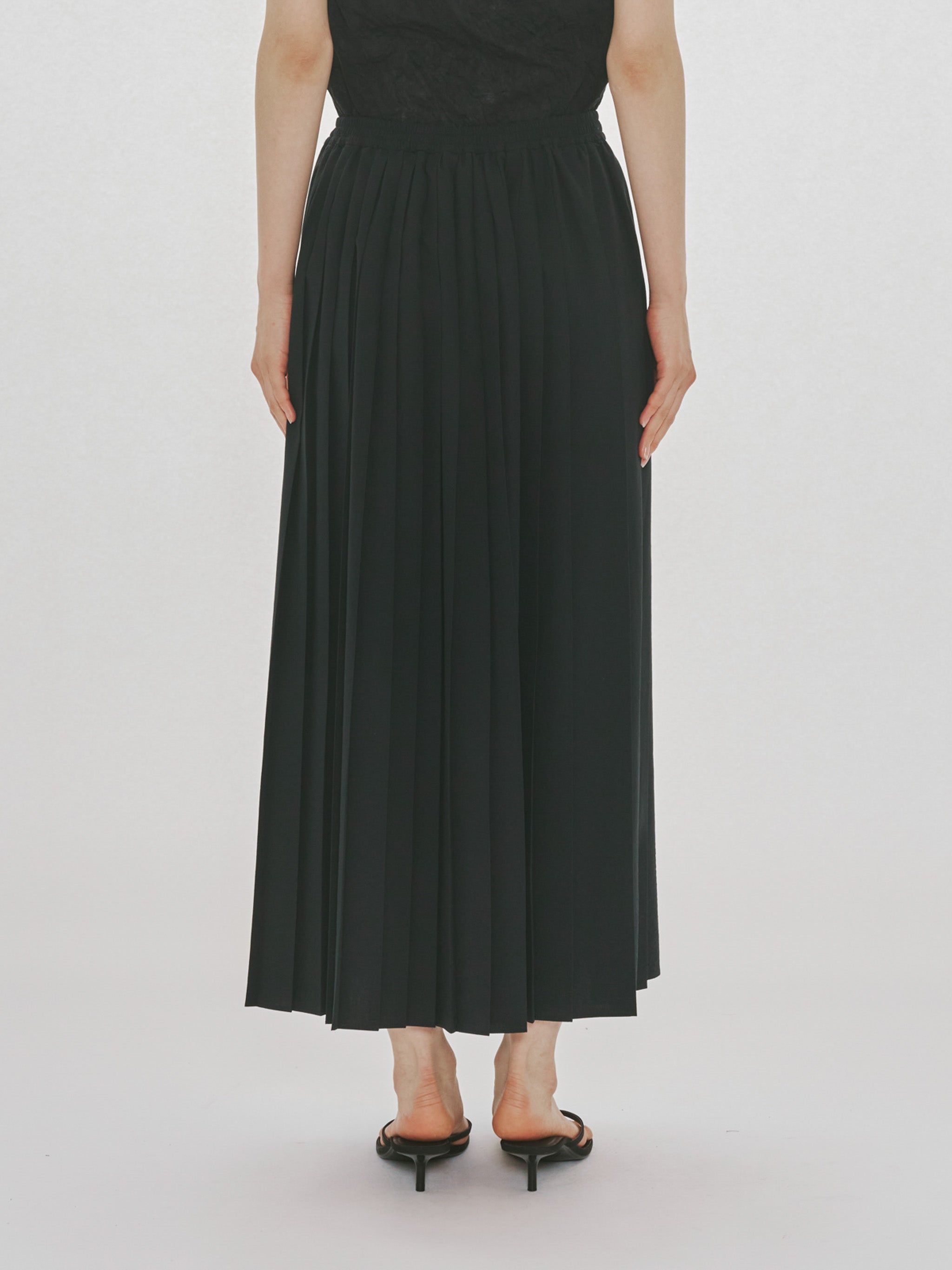 Asymmetry Pleats Skirt｜アシンメトリープリーツスカート