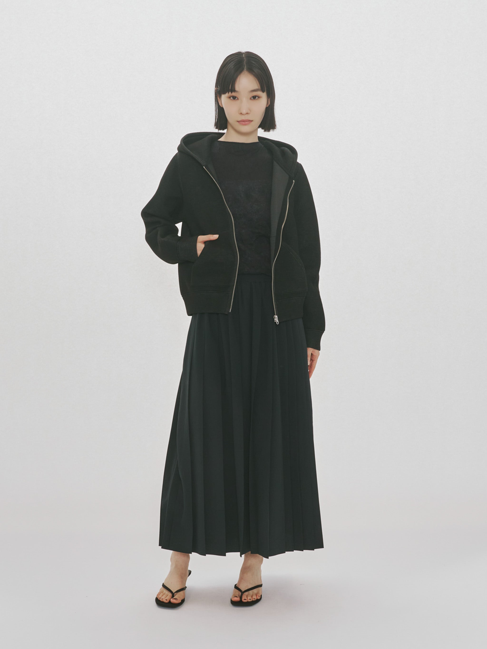 Asymmetry Pleats Skirt｜アシンメトリープリーツスカート