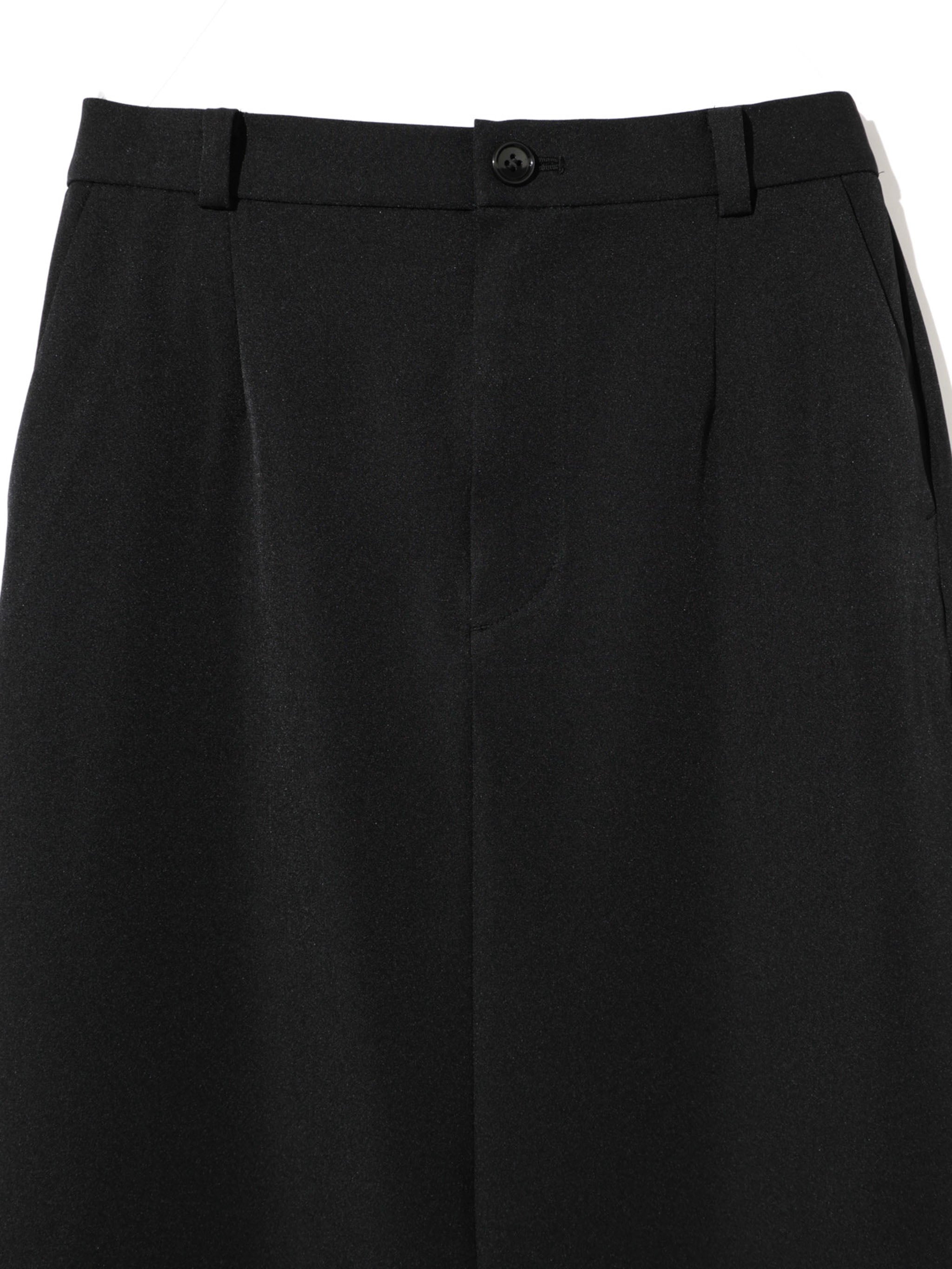 line narrow skirt