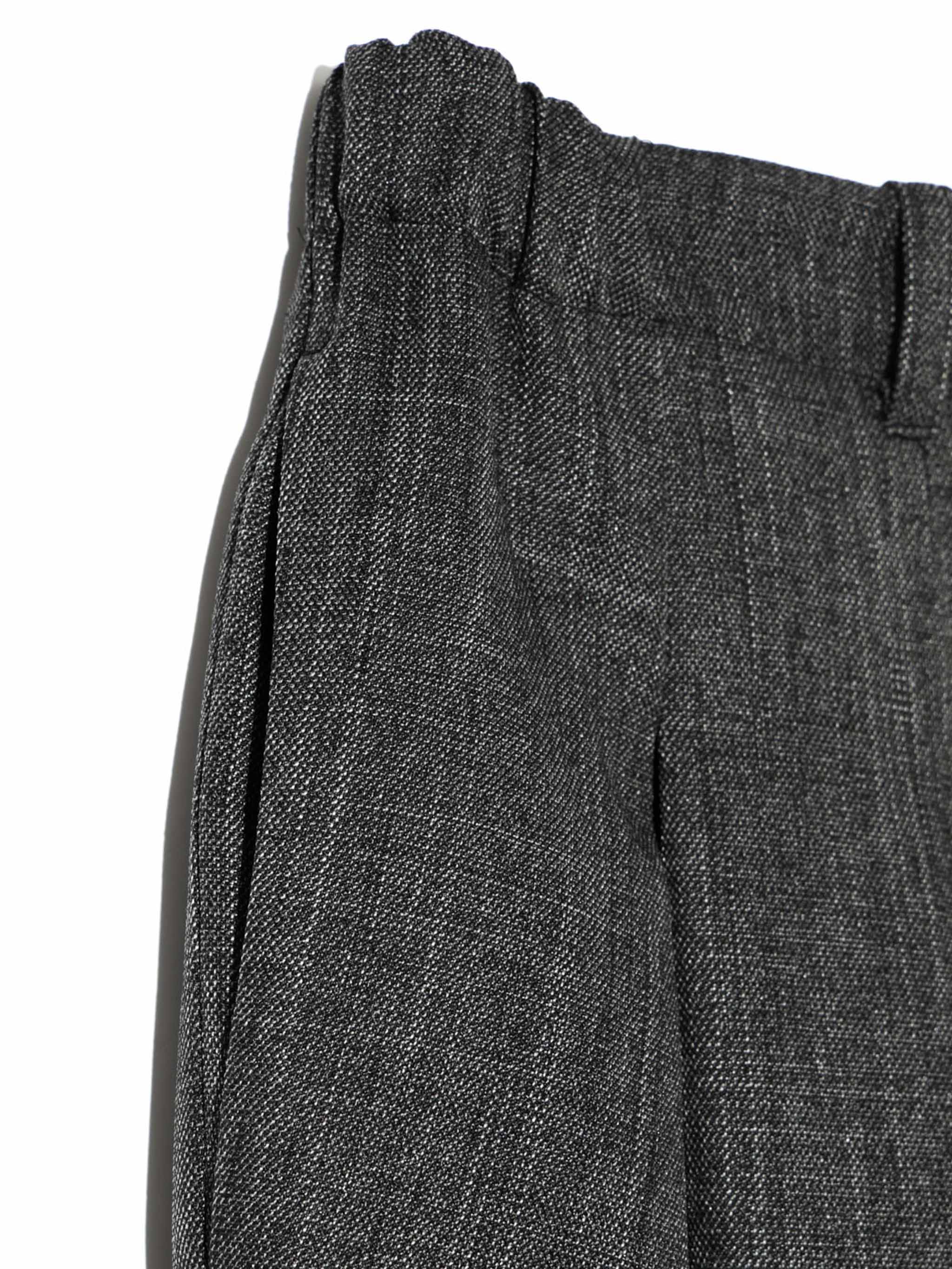 tuck curve barrel pants