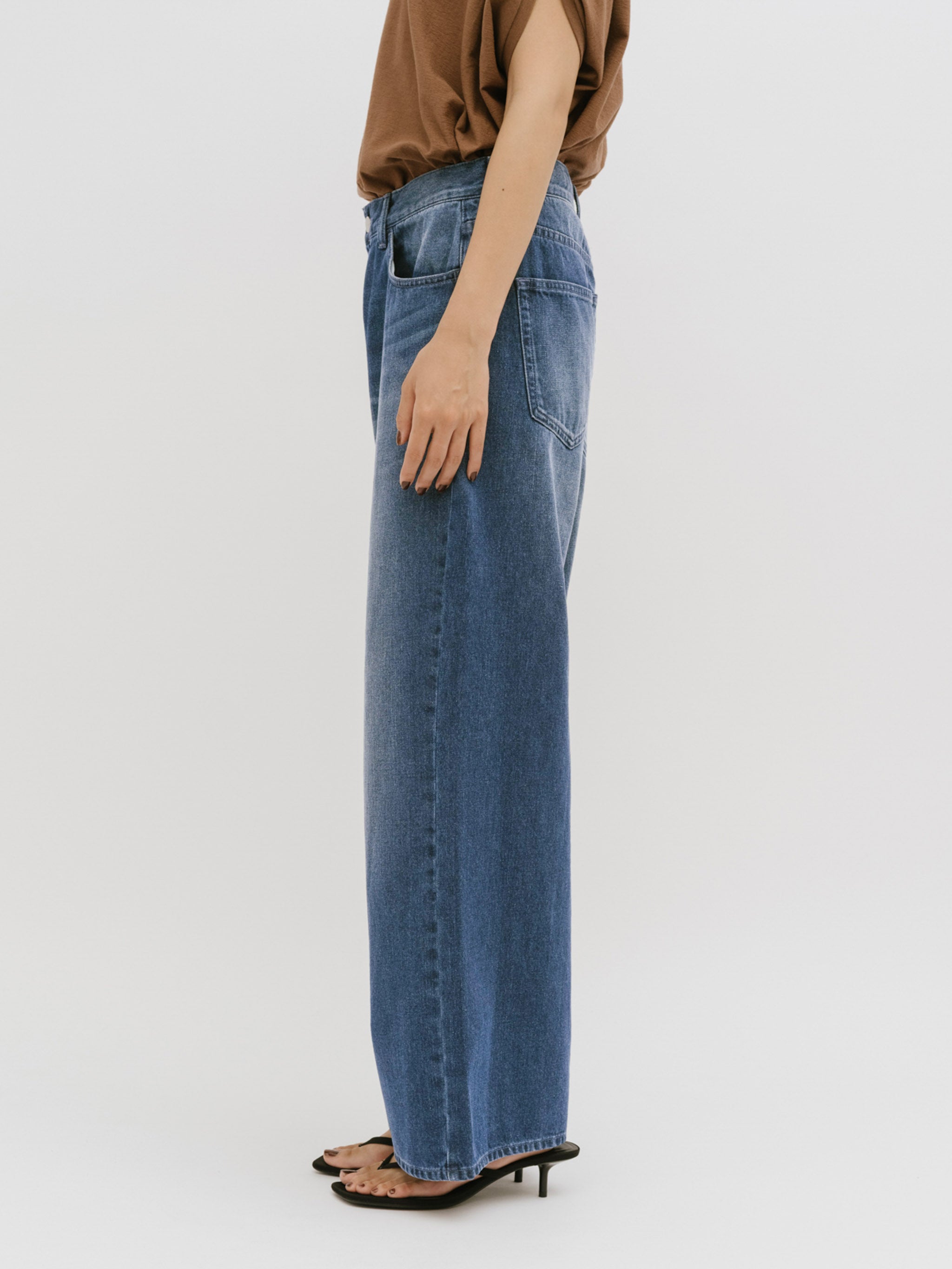 Easy Denim Pants｜イージーデニムパンツ｜MIDIUMISOLID