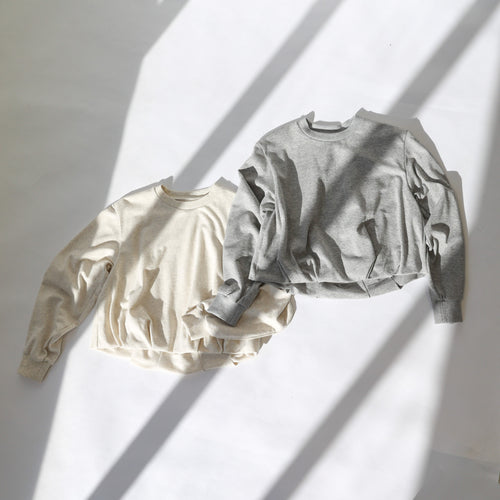 item featured ― balloon sweat pullover