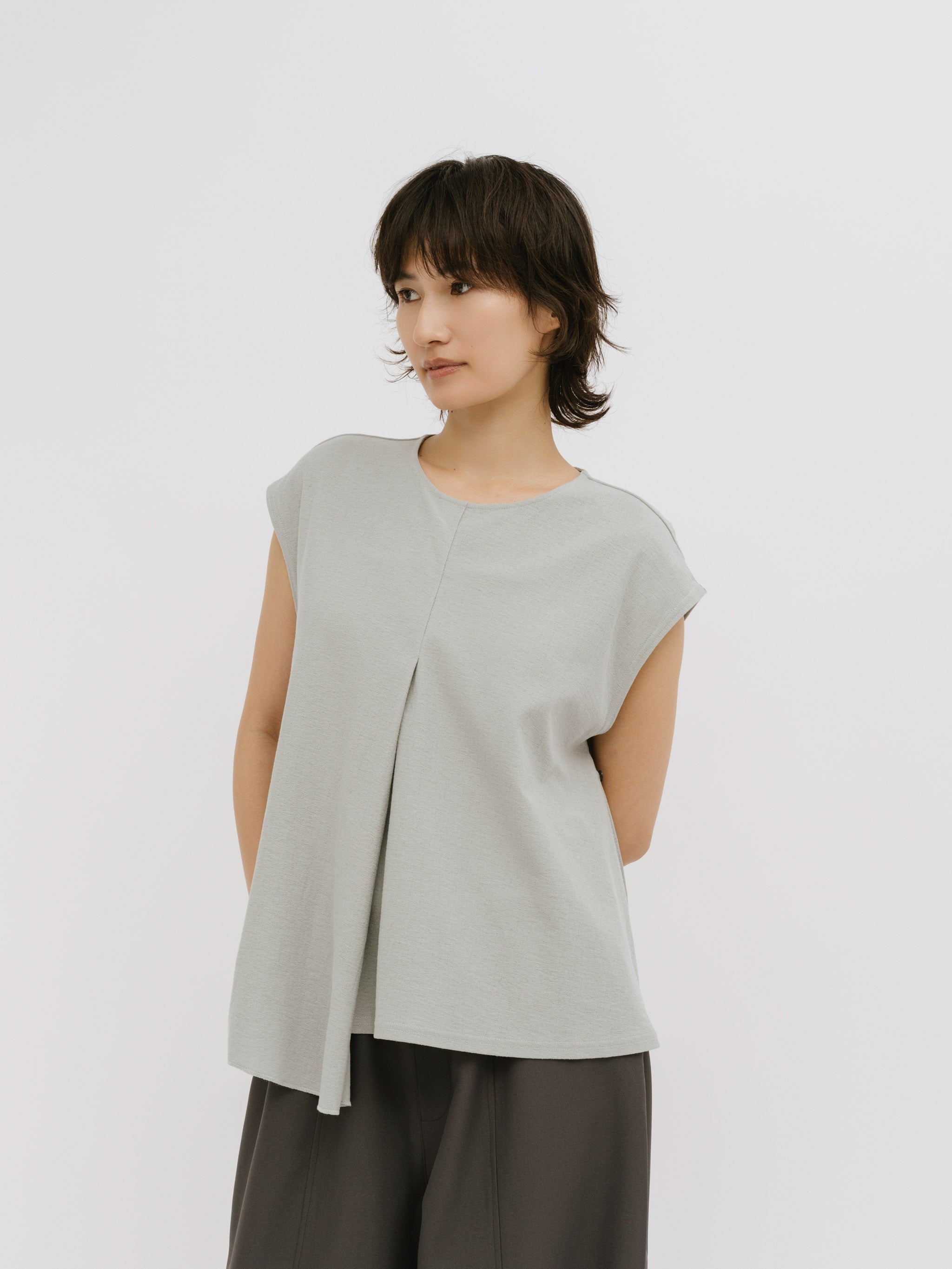 drape twist sleeveless
