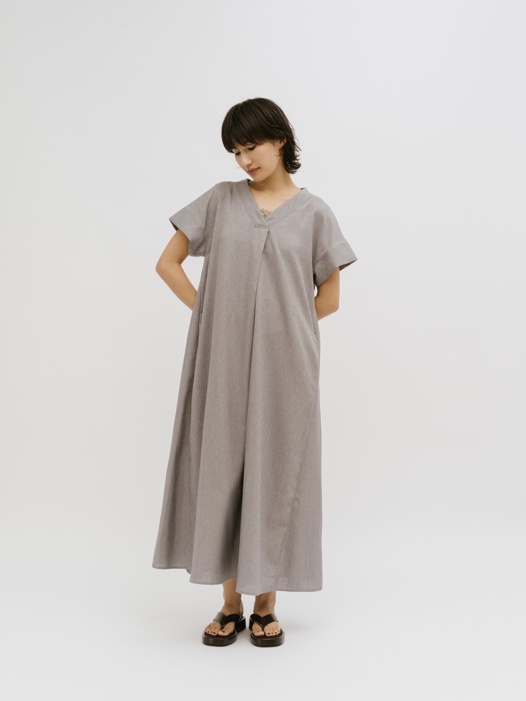 linen like v neck onepiece