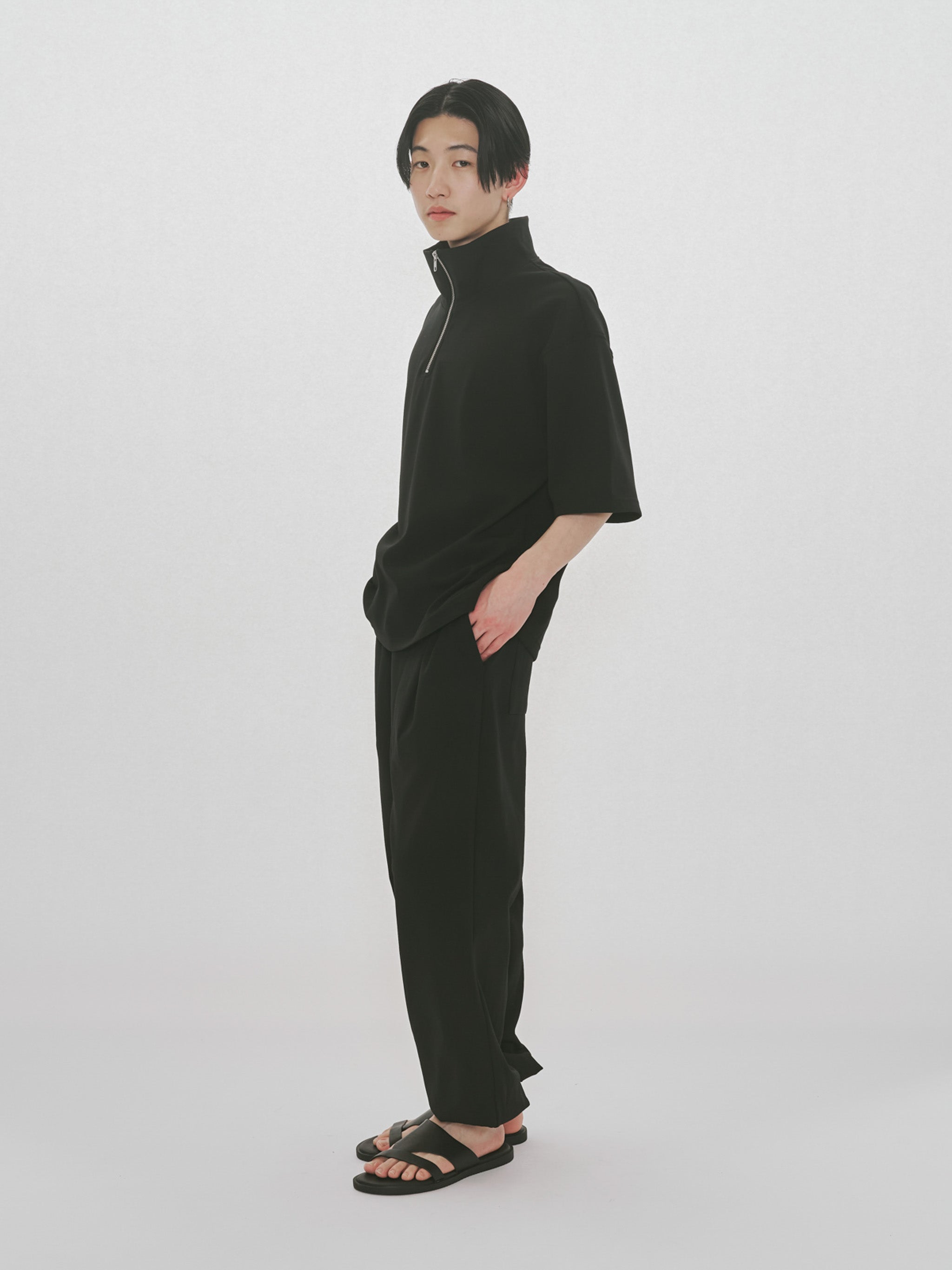 half zip wide pullover