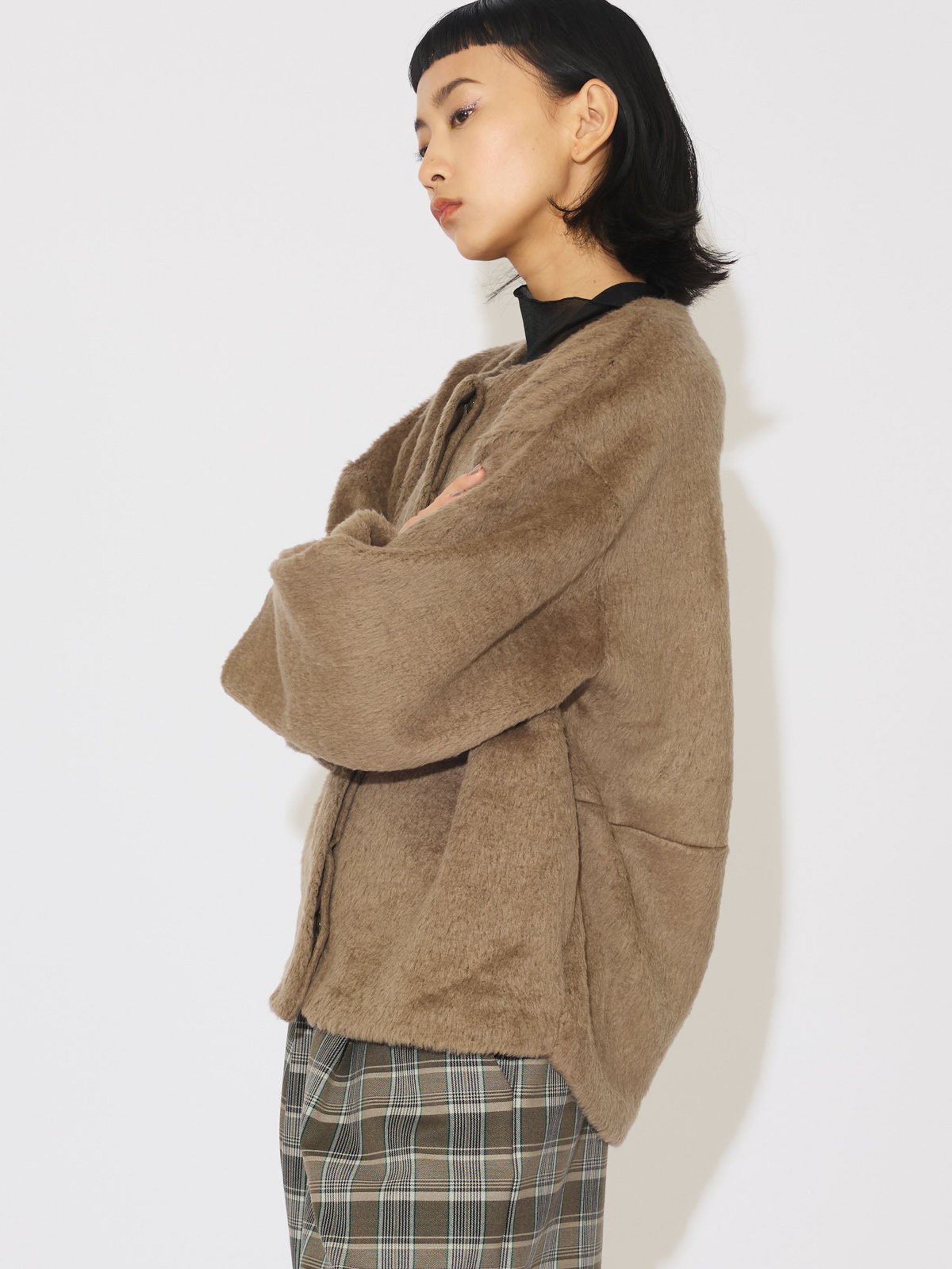 コクーンラウンドカーディガン