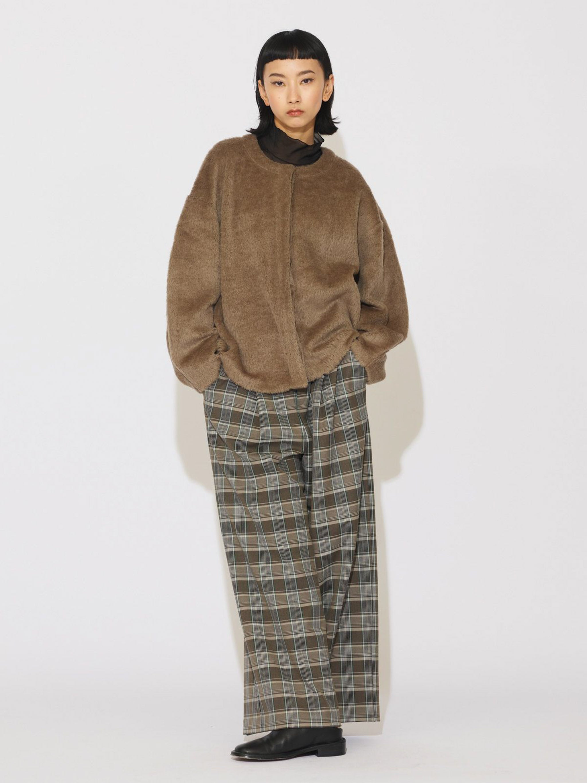 コクーンラウンドカーディガン