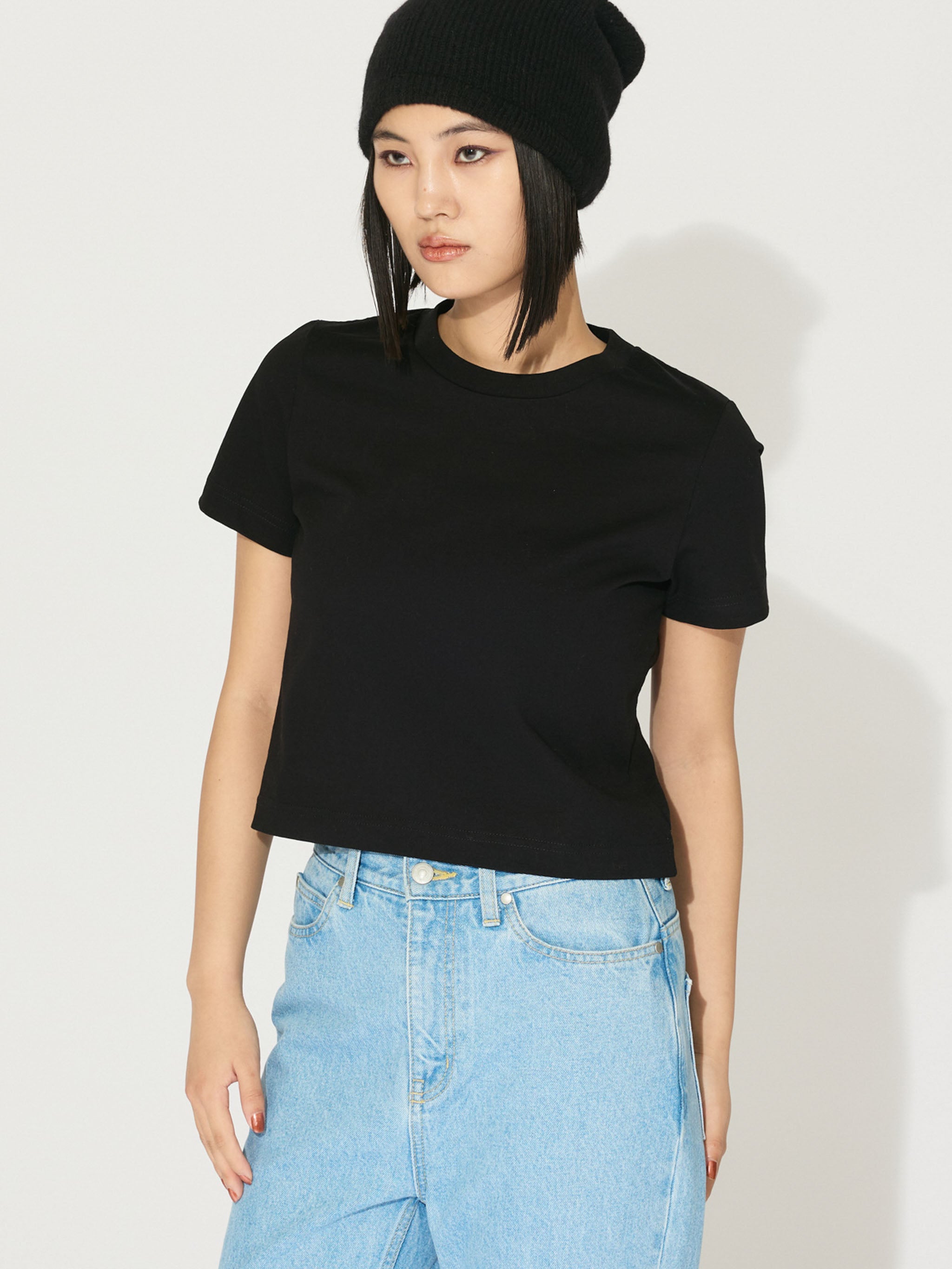 cropped tee