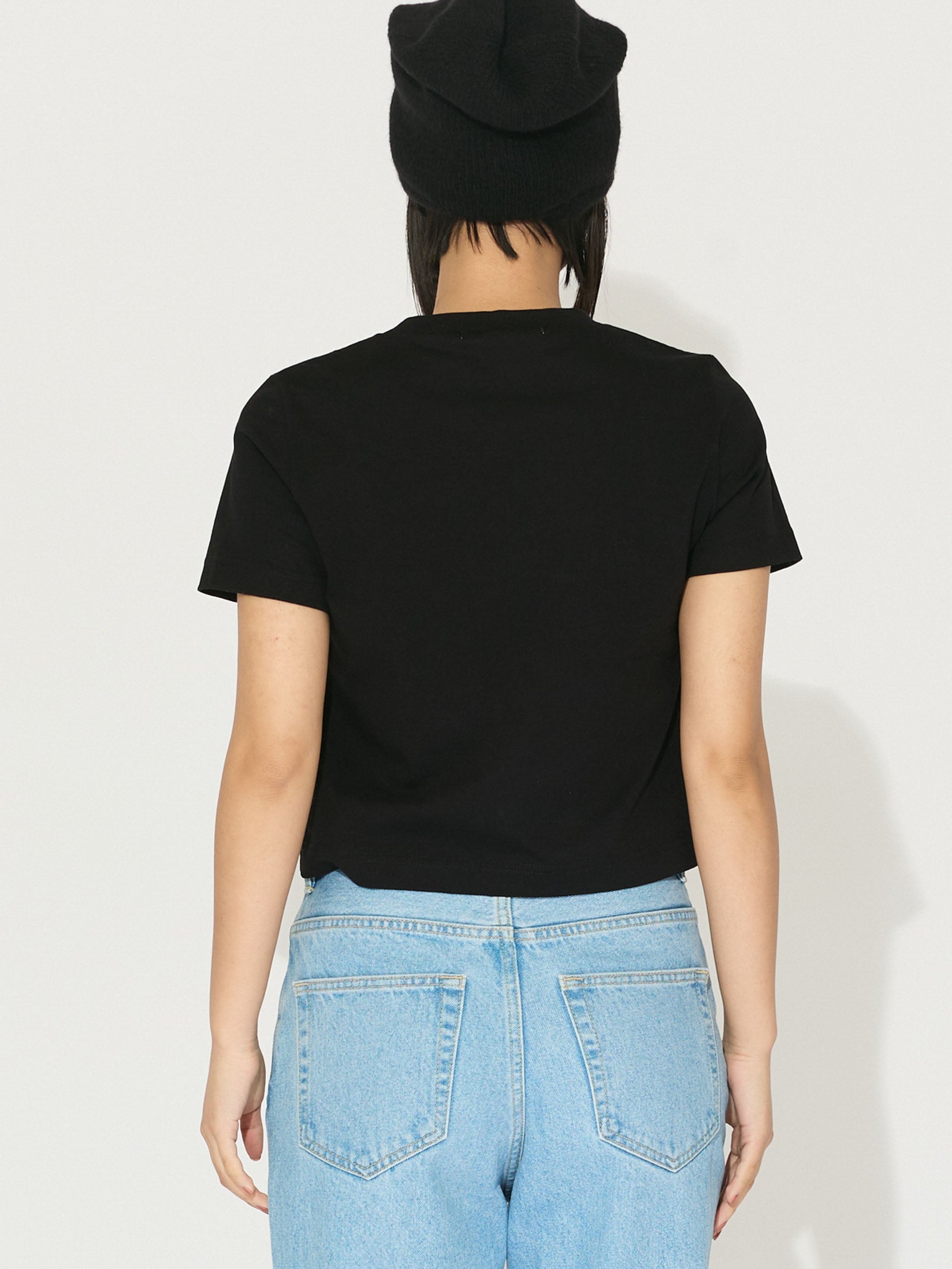 cropped tee