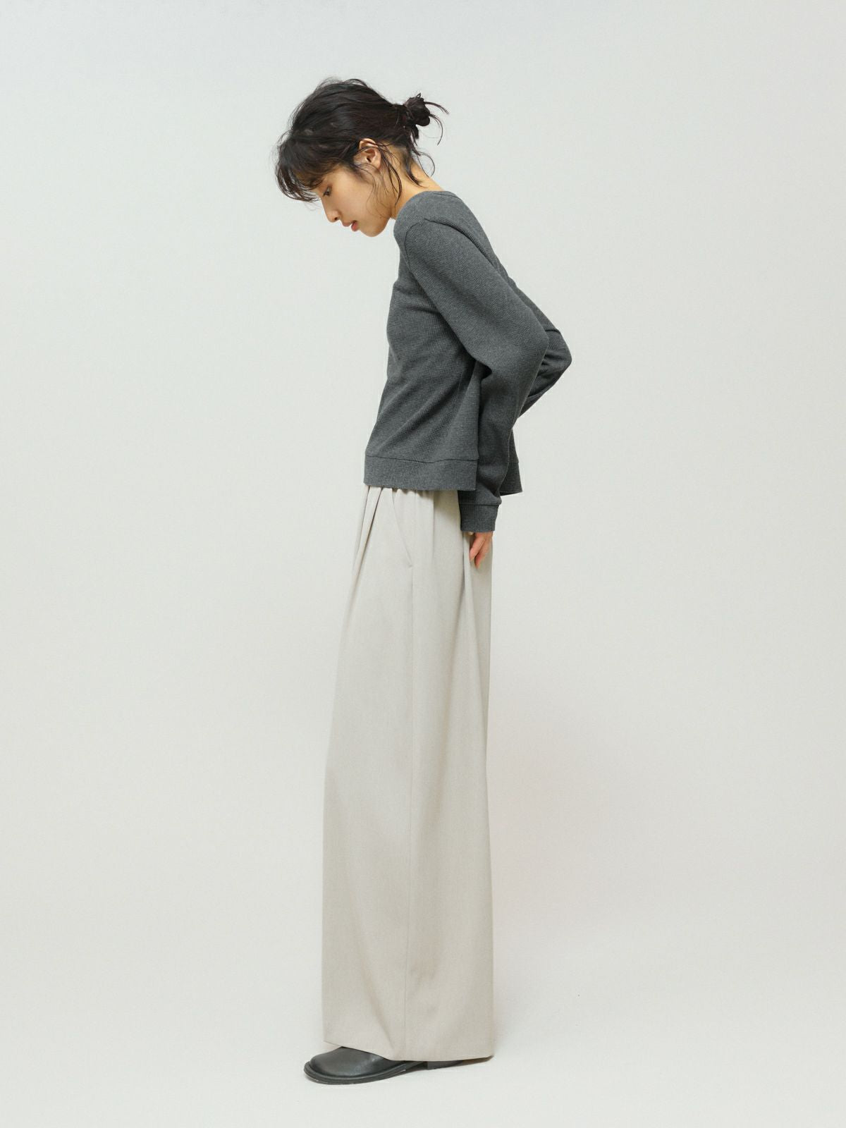 u neck waffle pullover