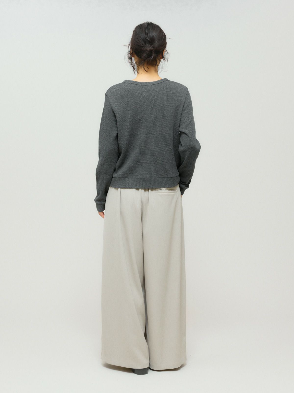 u neck waffle pullover