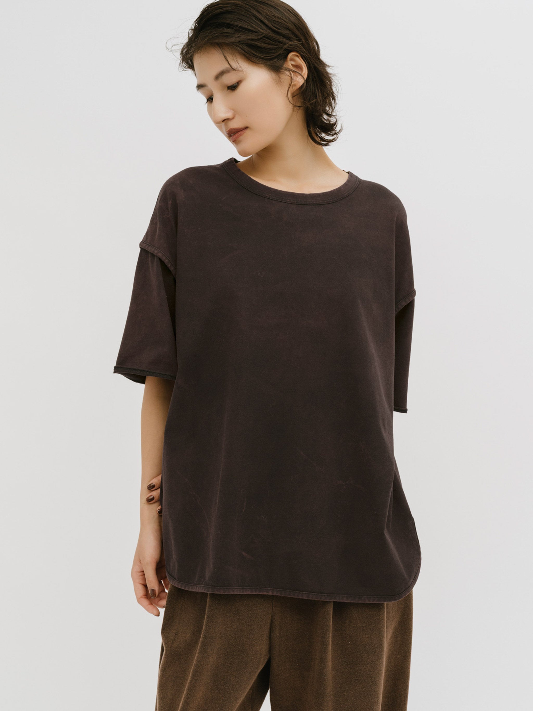 pigment ease tee
