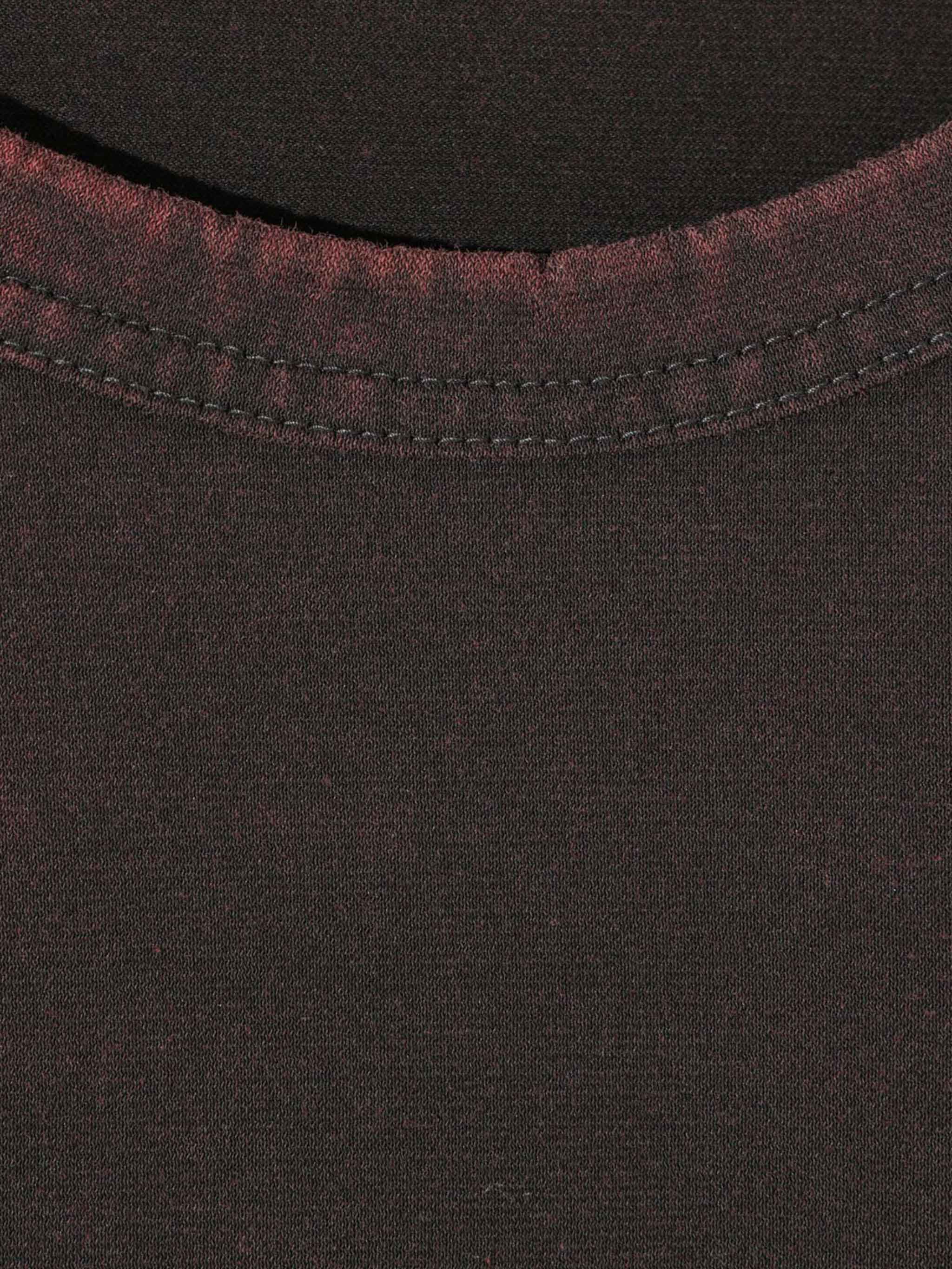 pigment ease tee