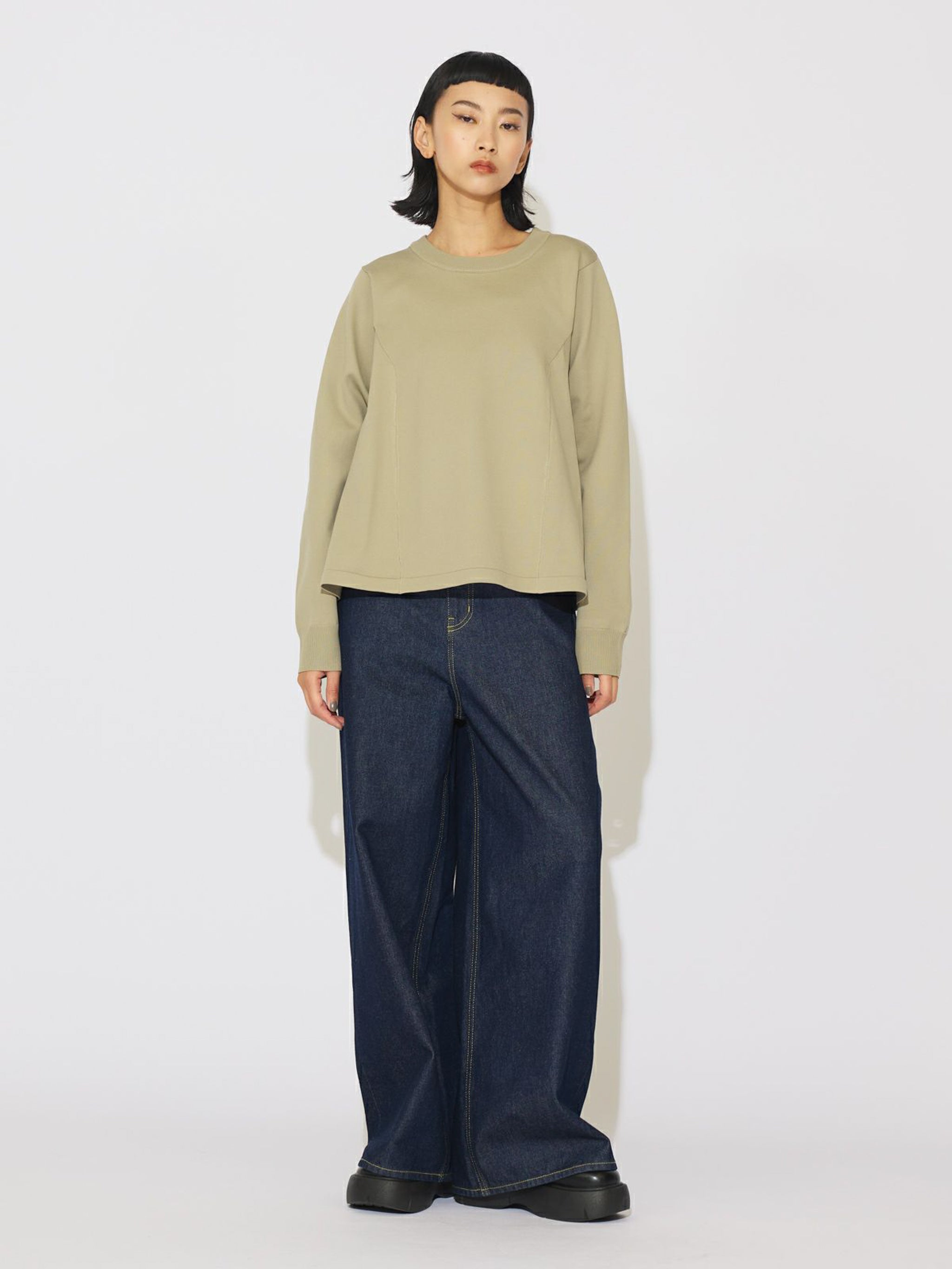 ボリュームフレアプルオーバー