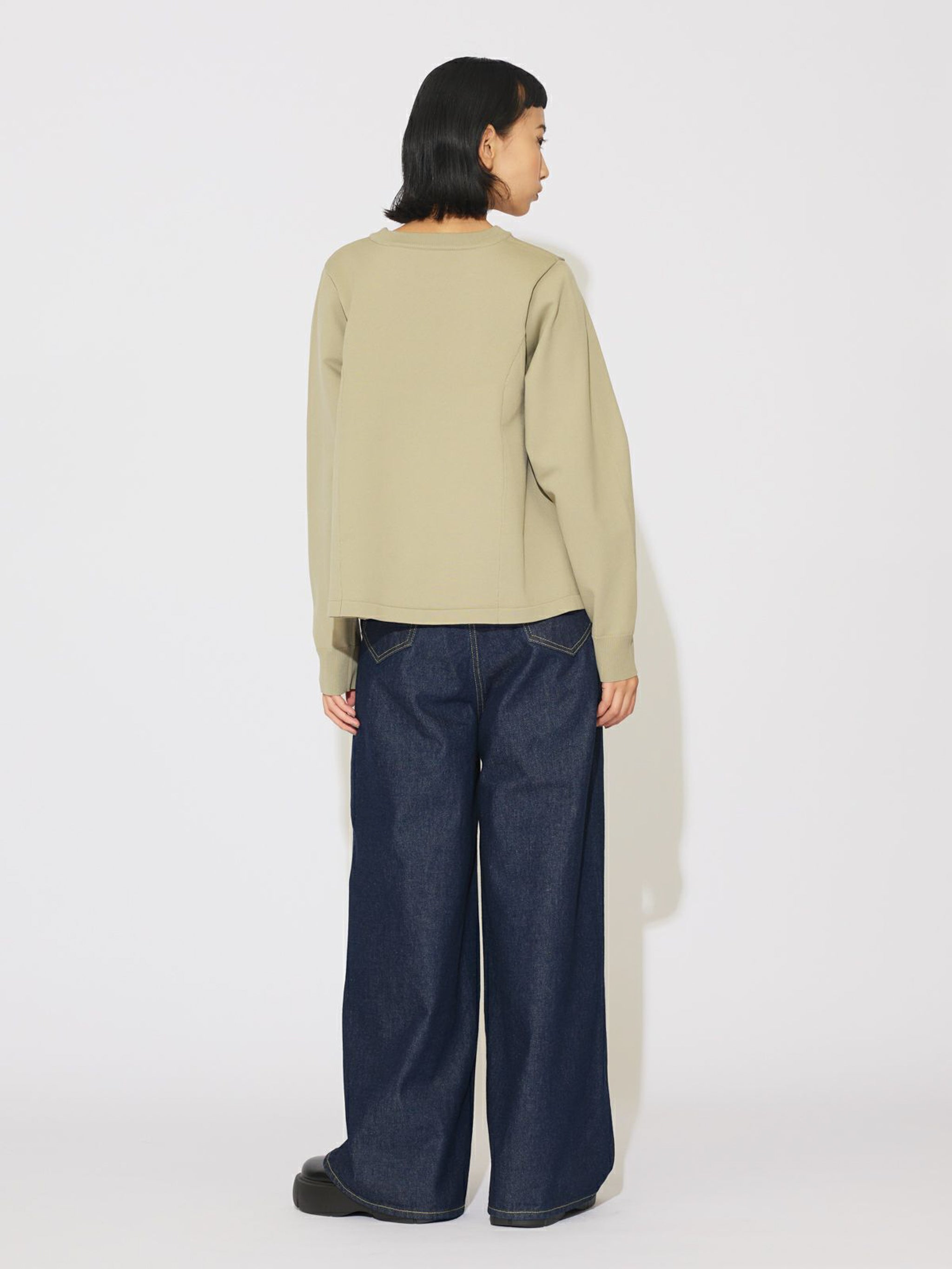 ボリュームフレアプルオーバー