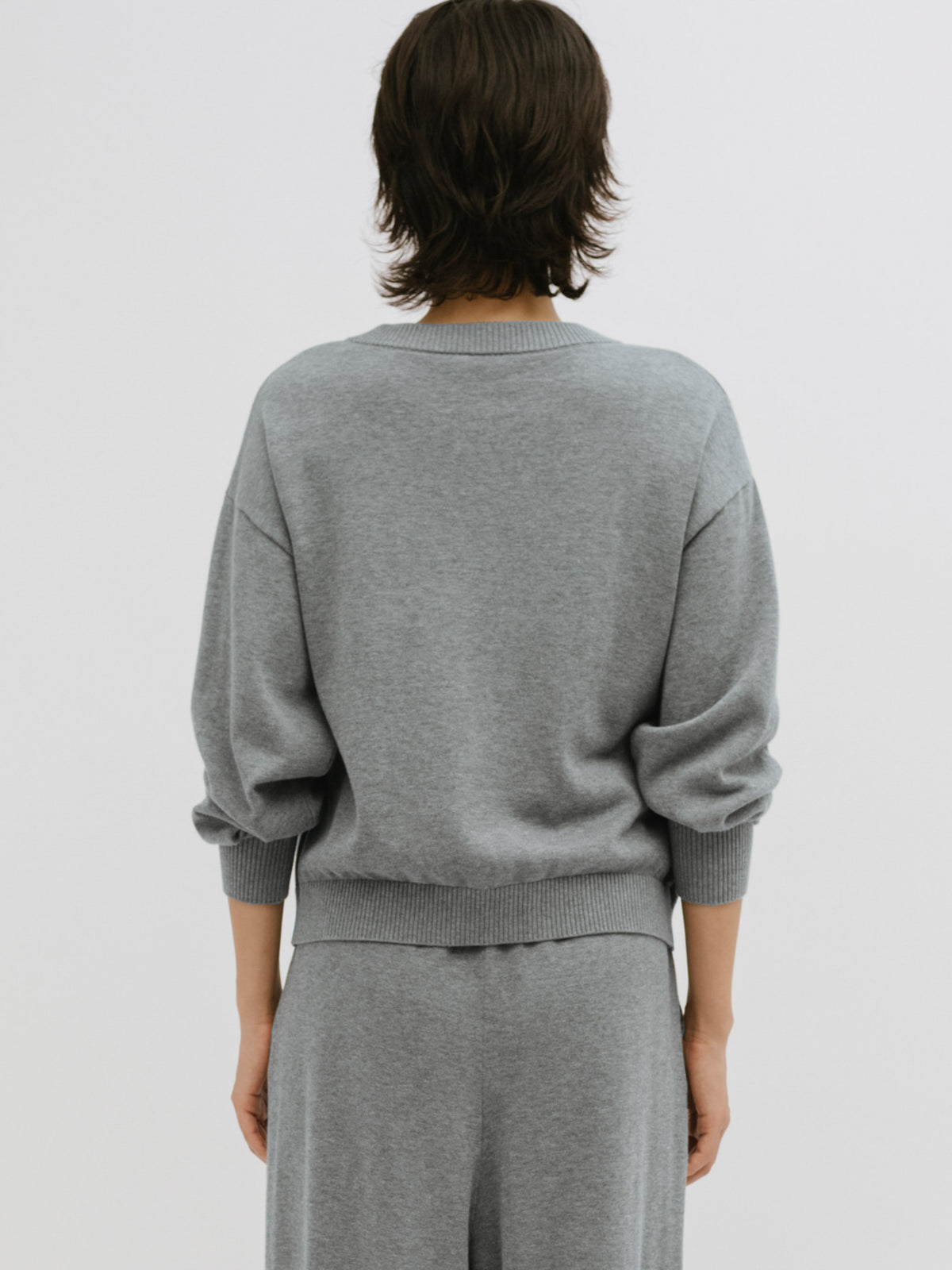 calm zip knit