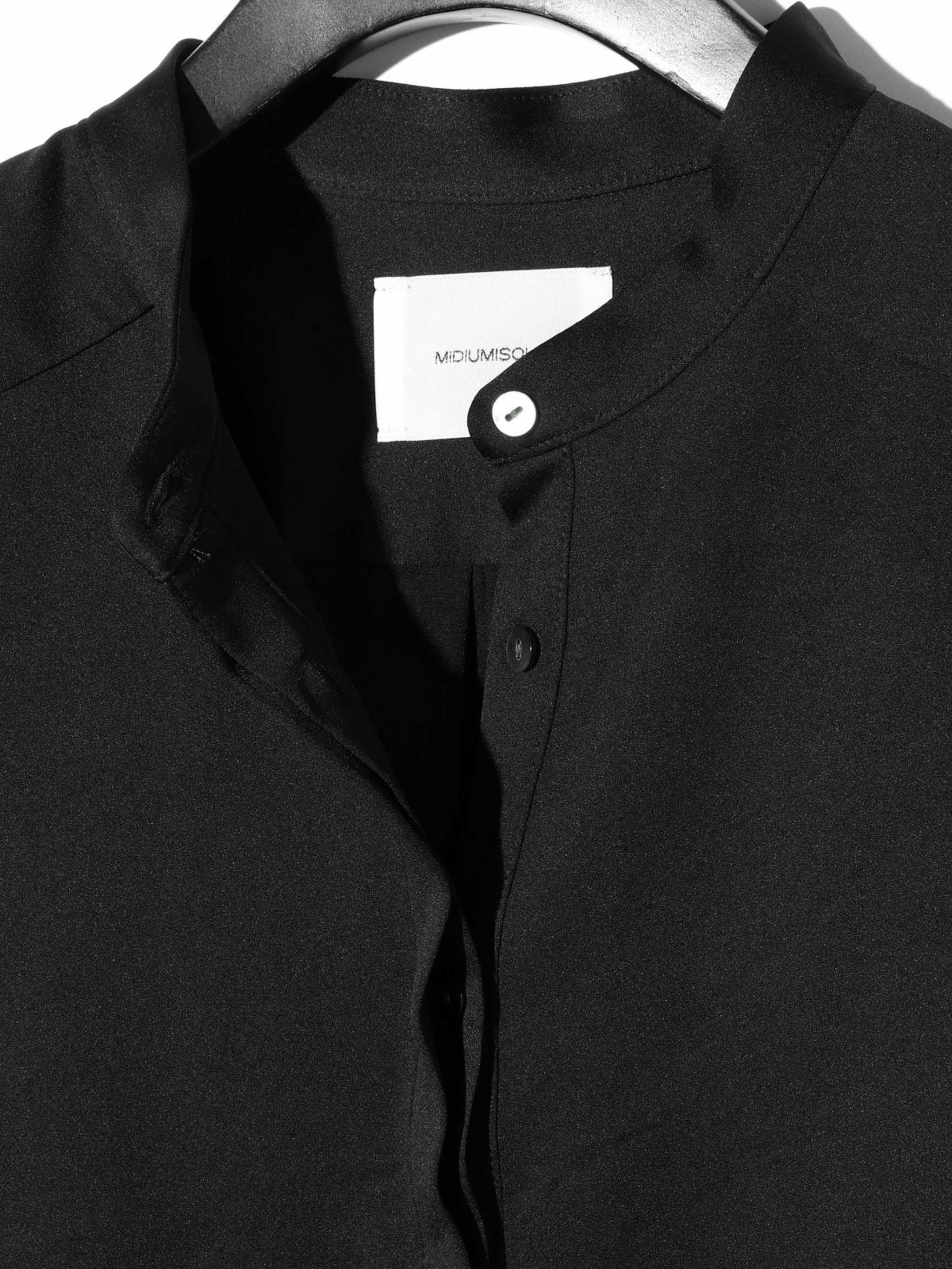 レースカットワークシャツ