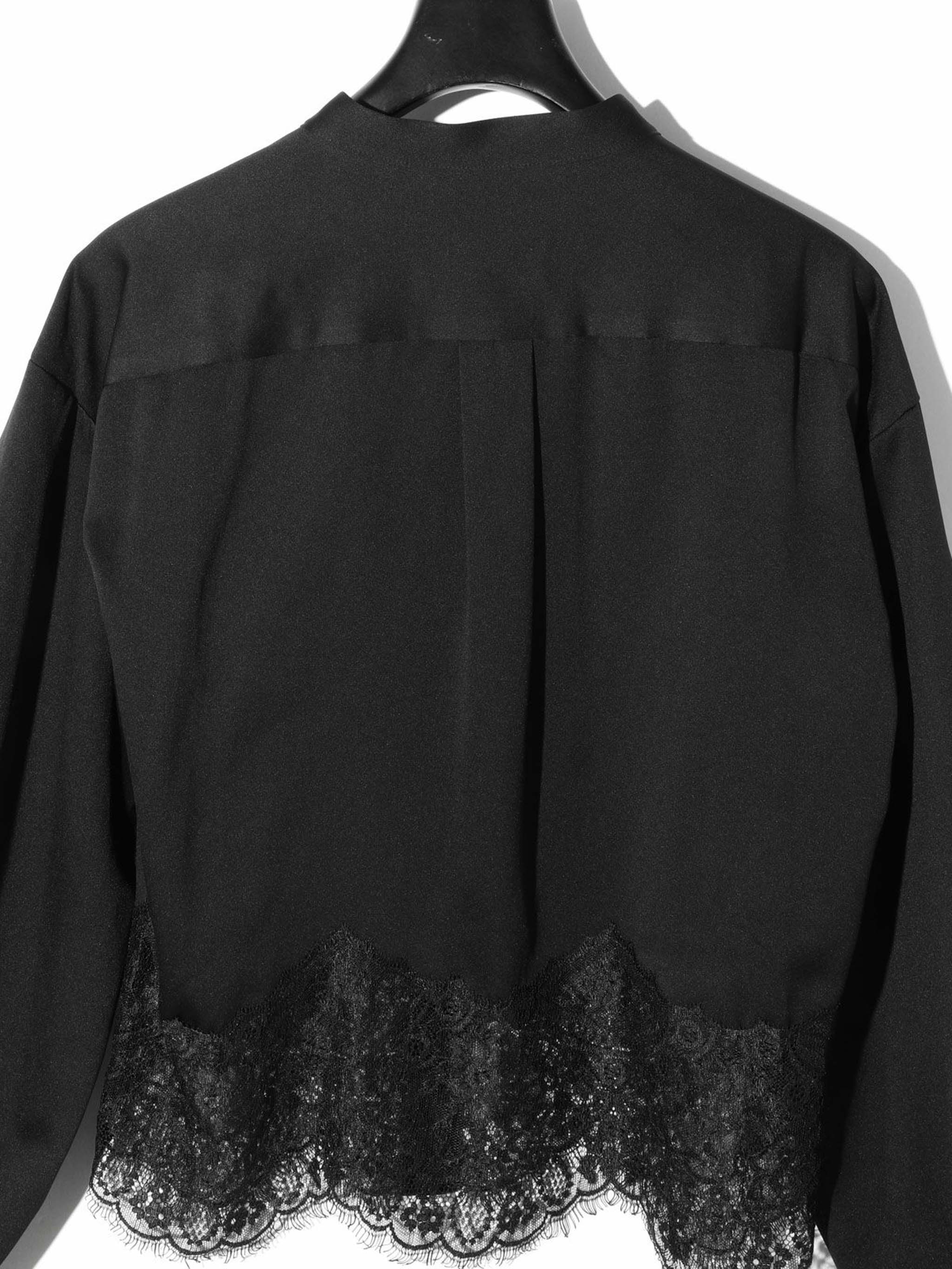 レースカットワークシャツ