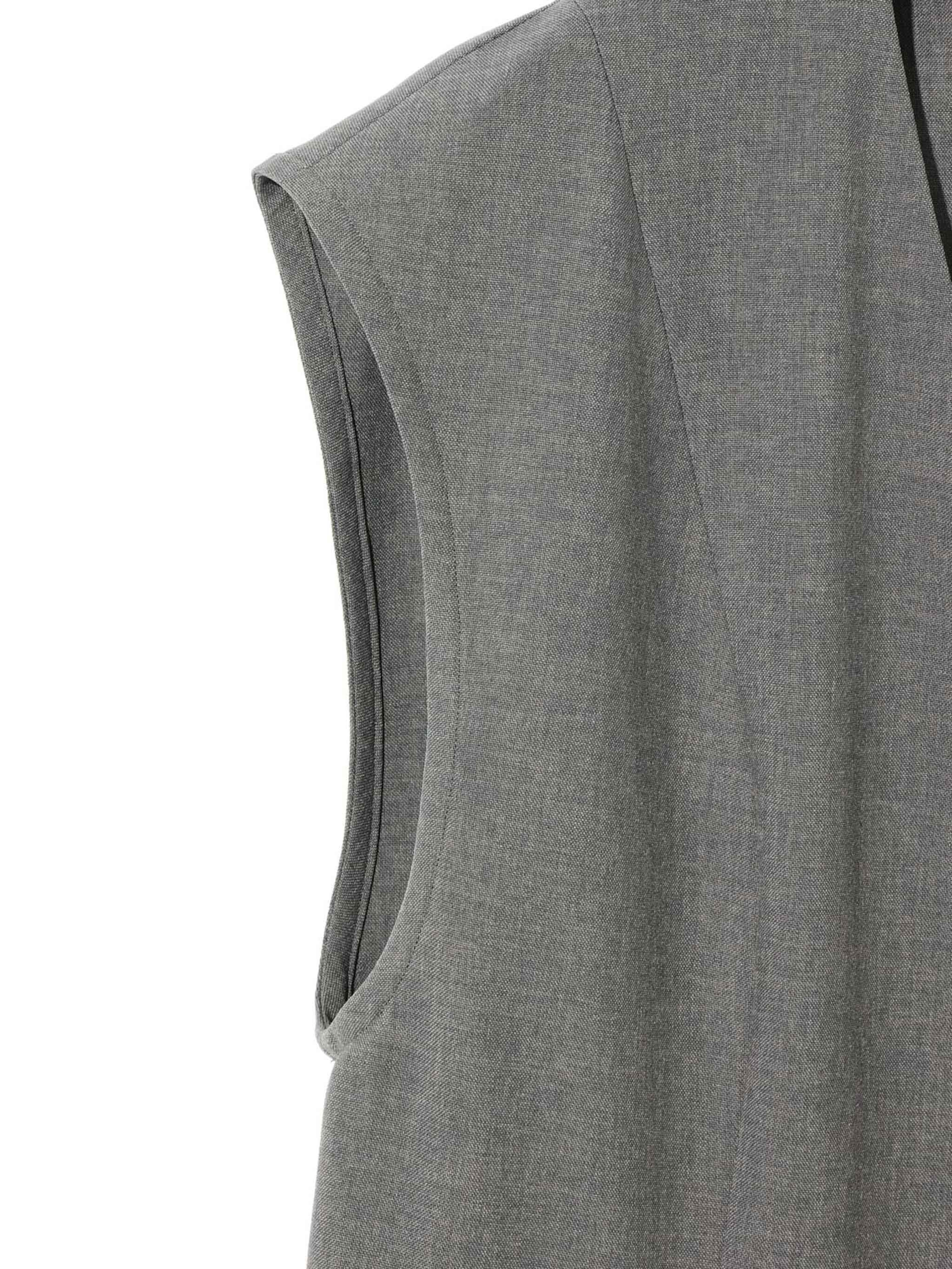 no collar vest