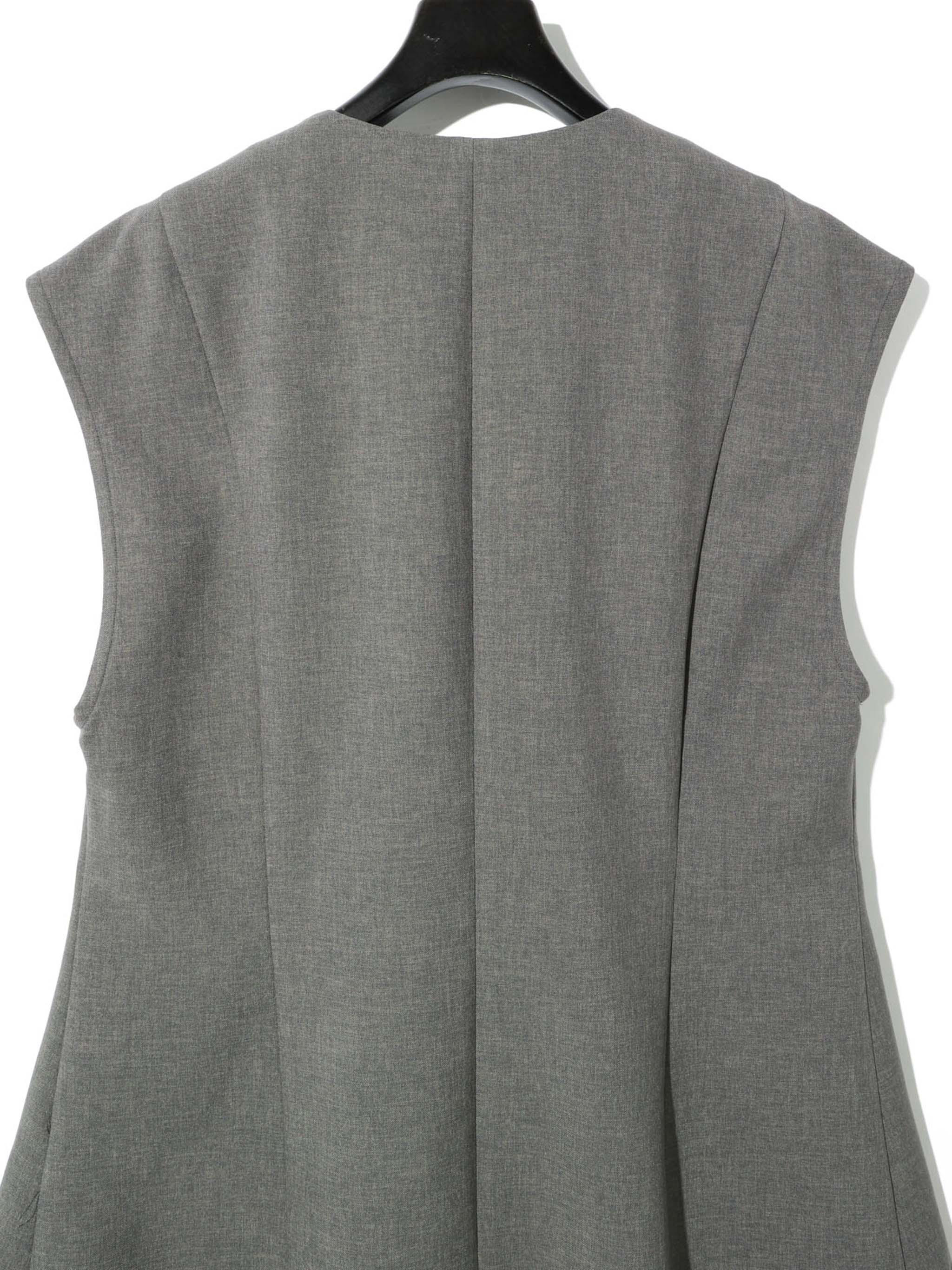 no collar vest