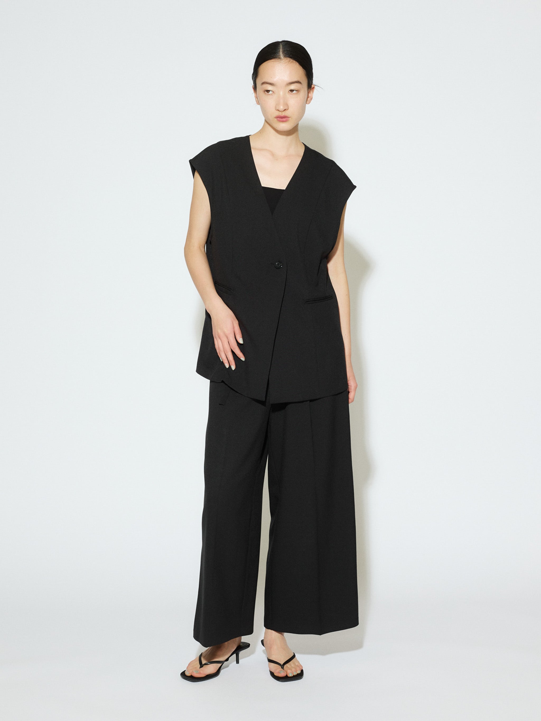 collarless vest