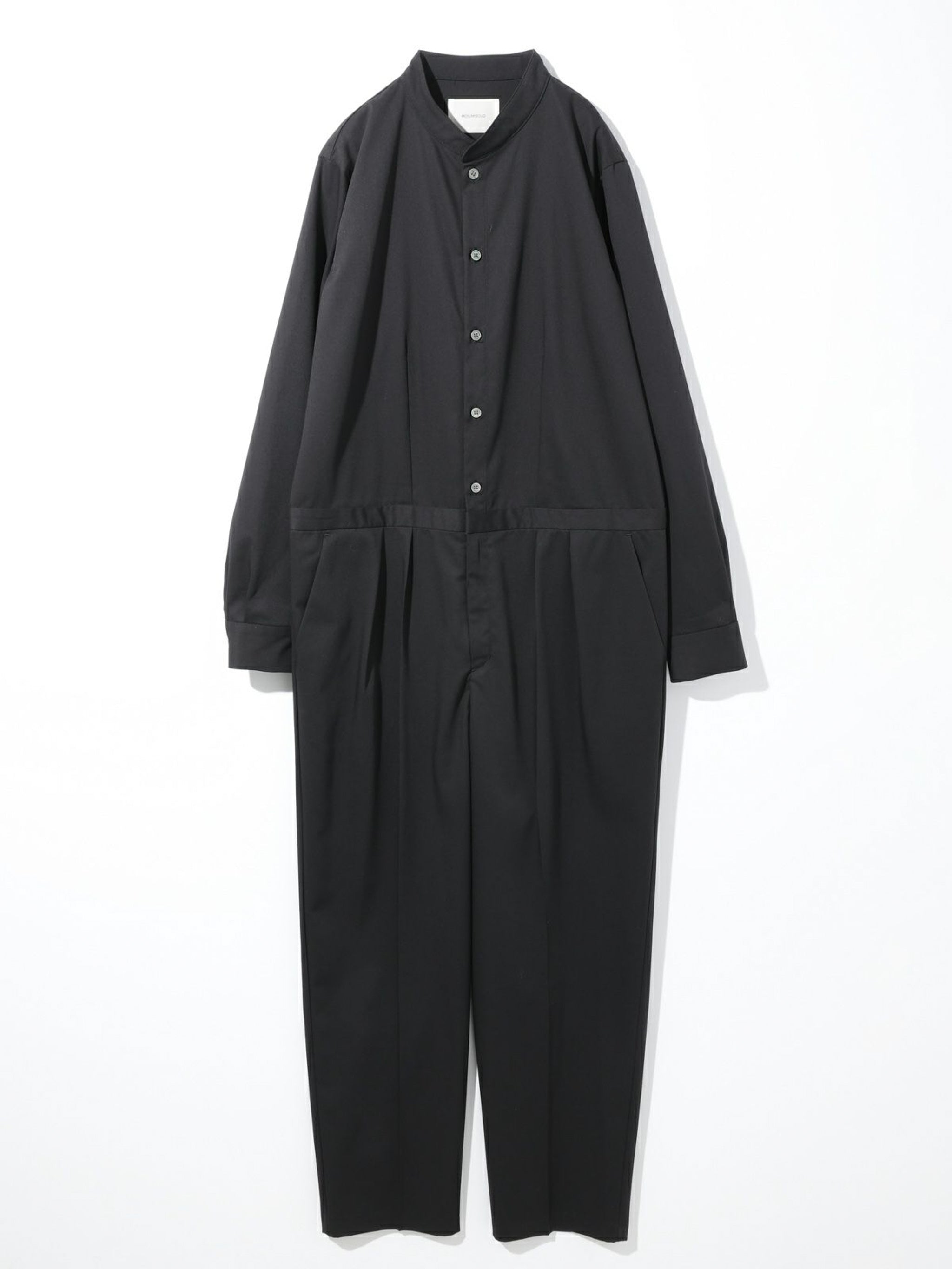 ジャンプスーツ