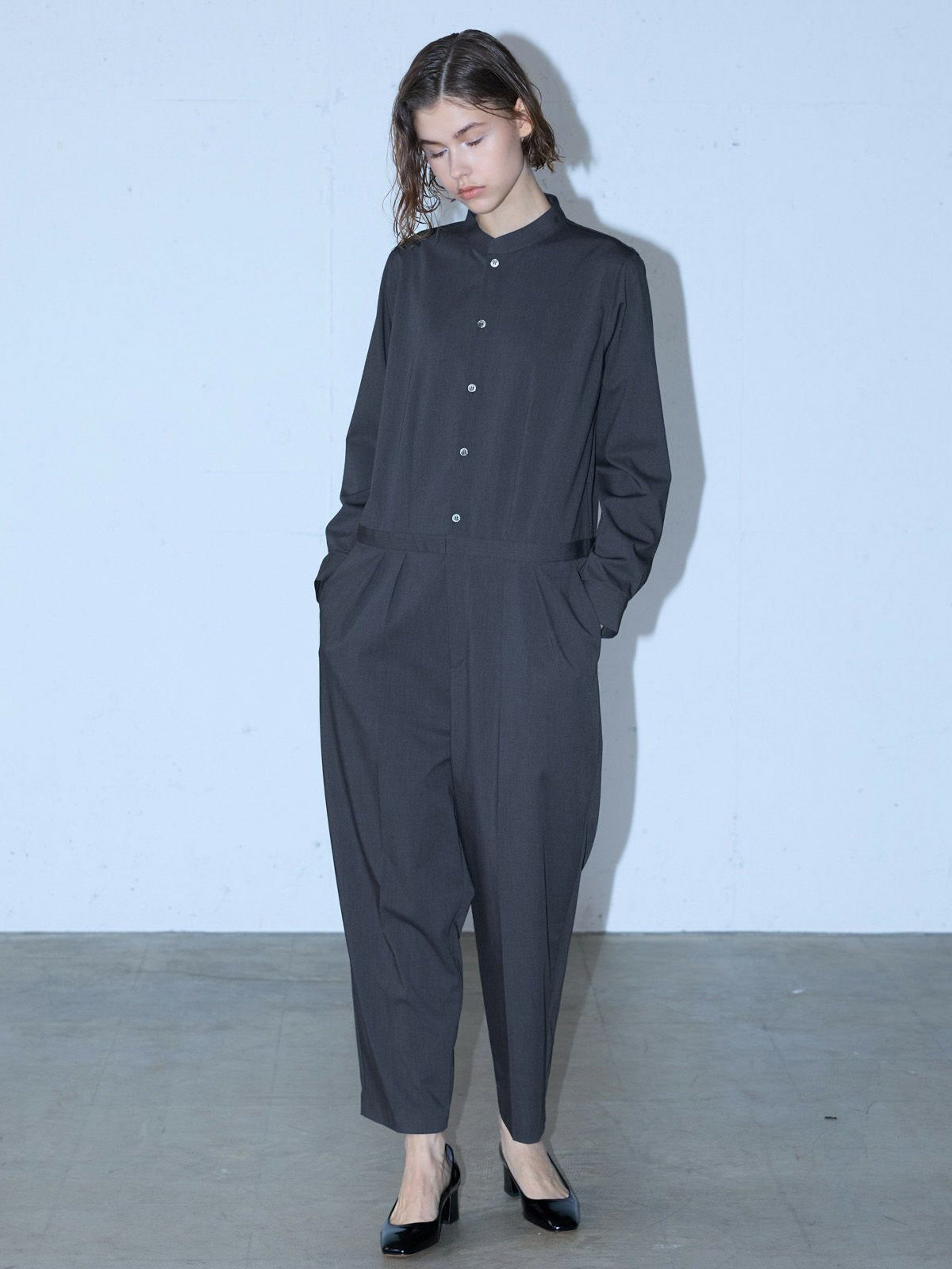 ジャンプスーツ