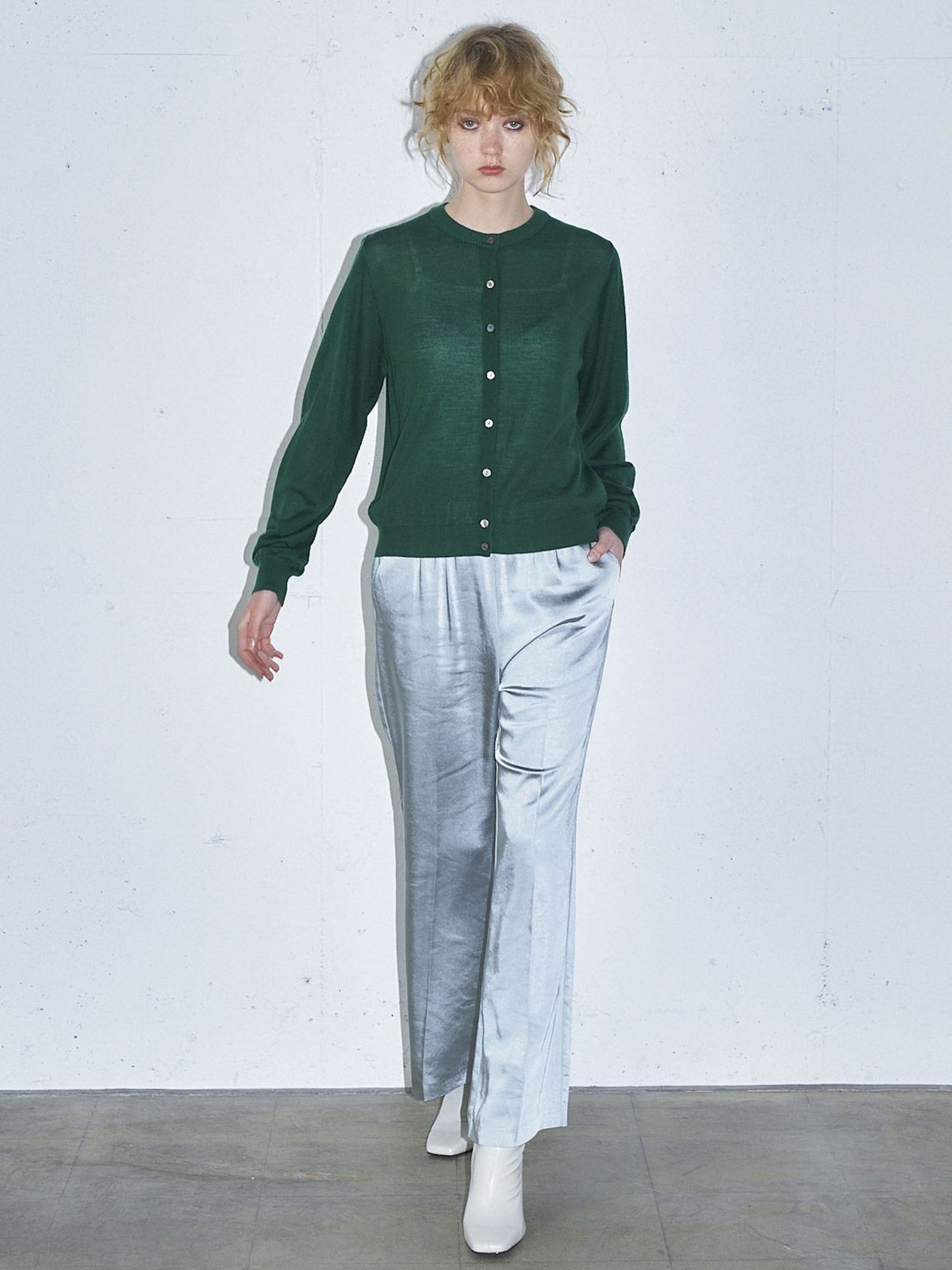 センタープレスサテンイージーパンツ(3-1048)