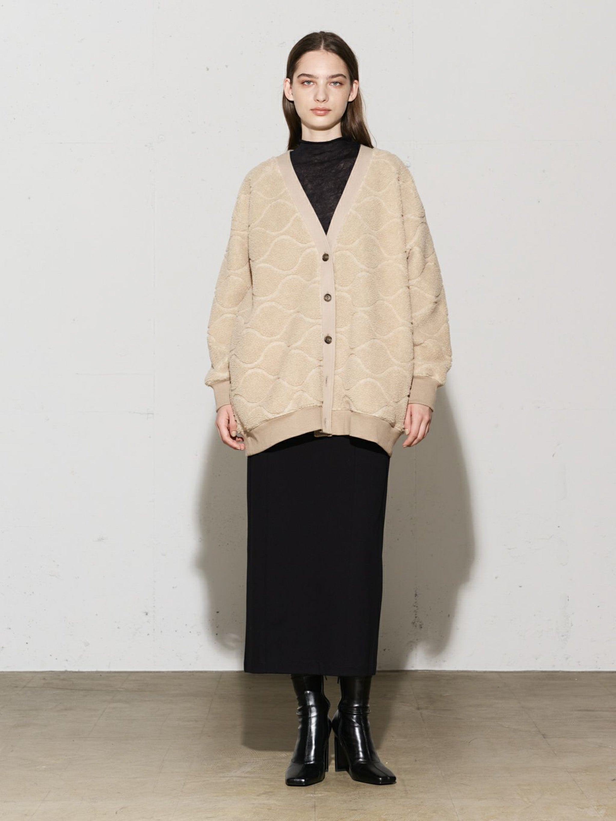 ピンタックロングタイトスカート