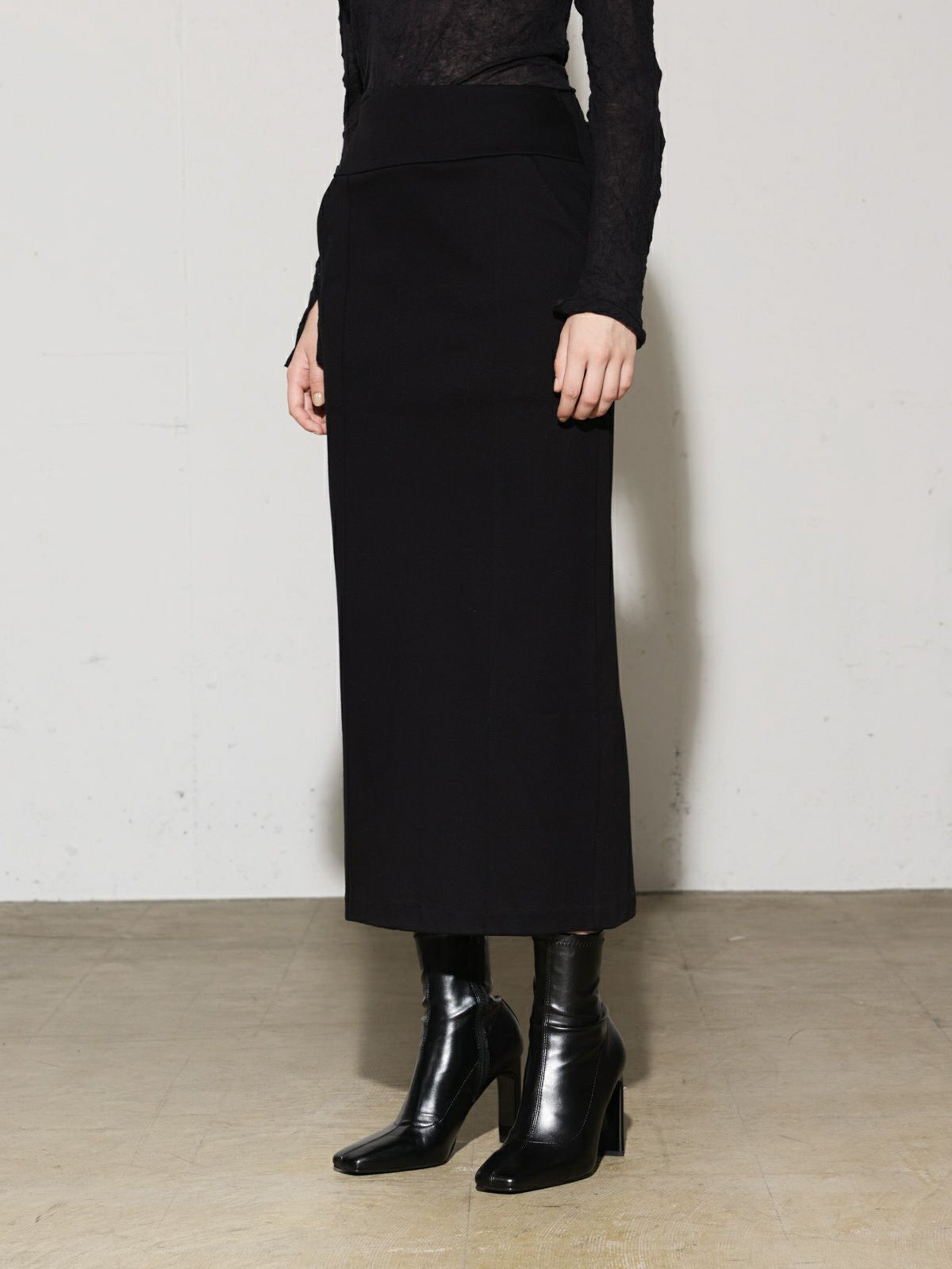 ピンタックロングタイトスカート