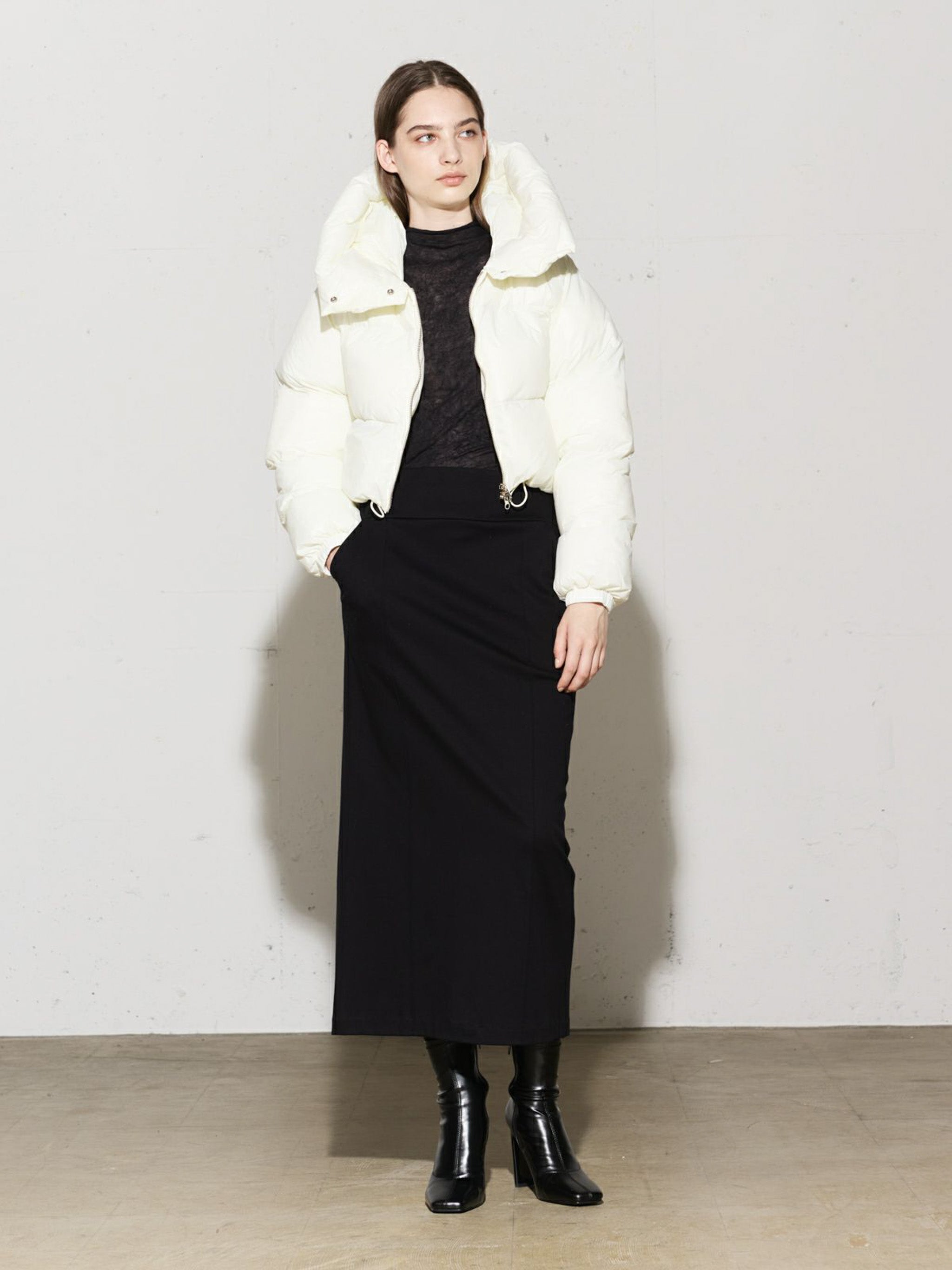 ピンタックロングタイトスカート