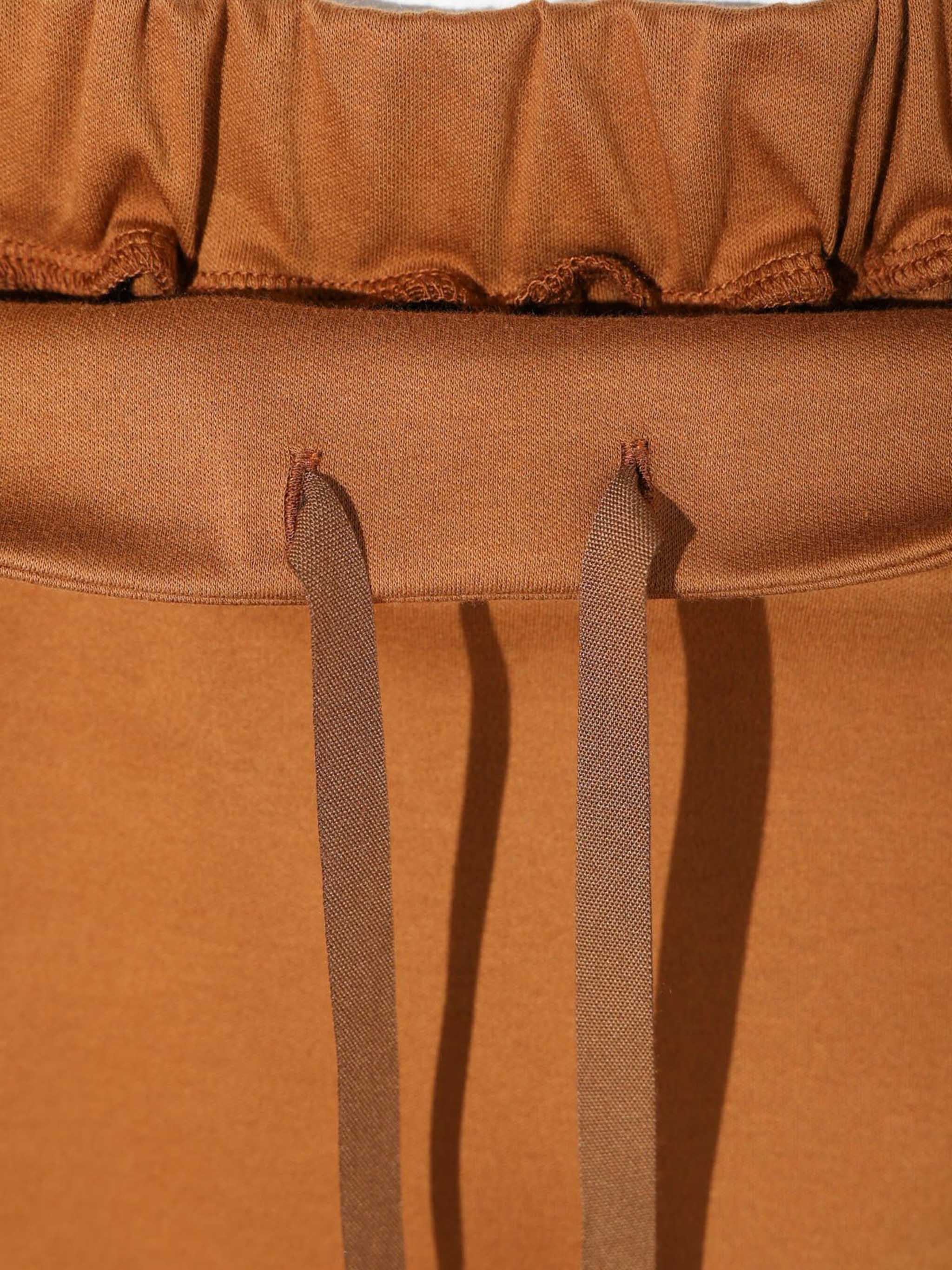 ピンタックロングタイトスカート