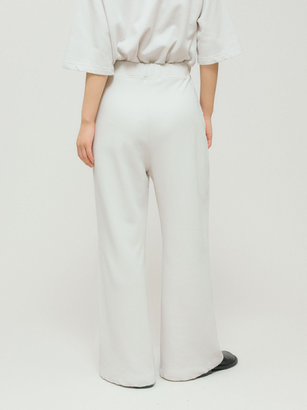 sweat tuck flared pants