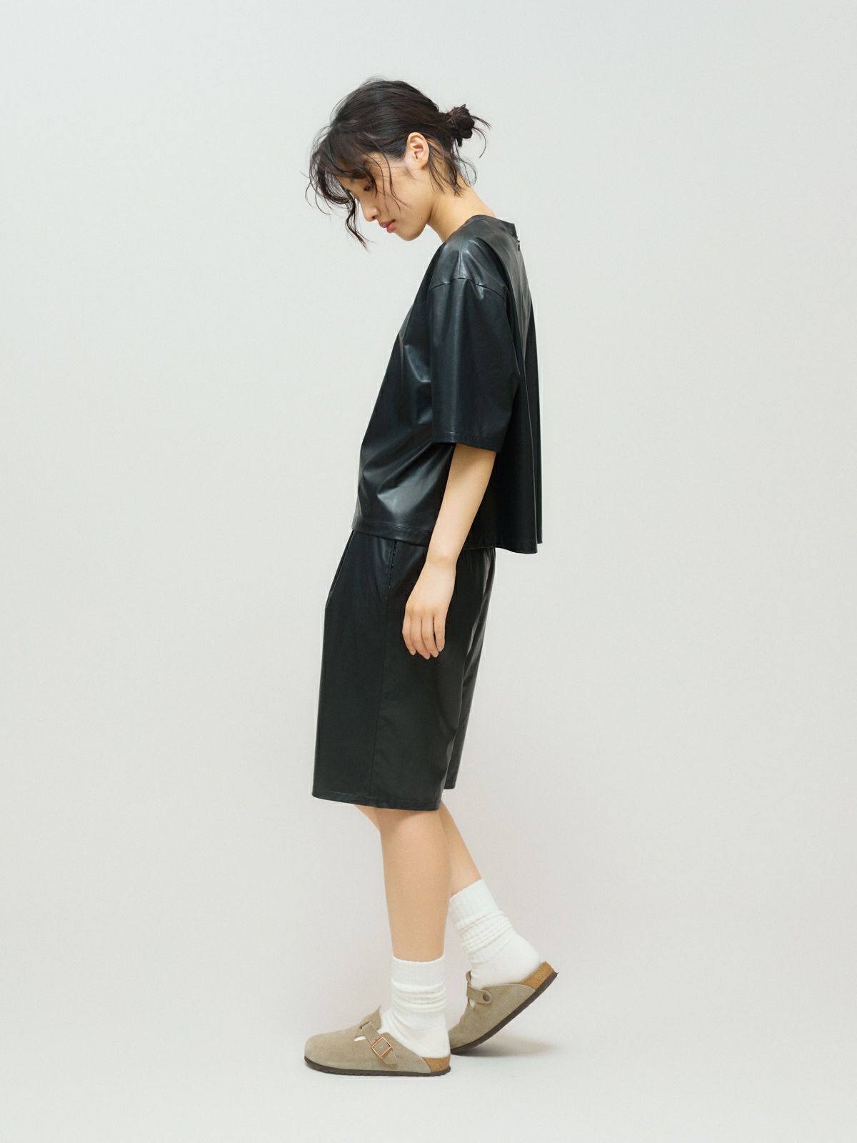 synthetic leather short pants