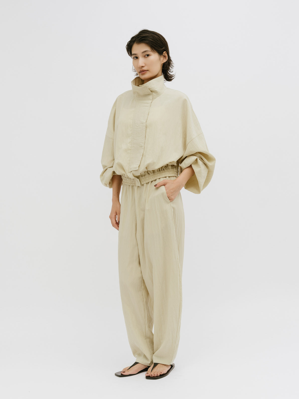 soft curve nylon pants