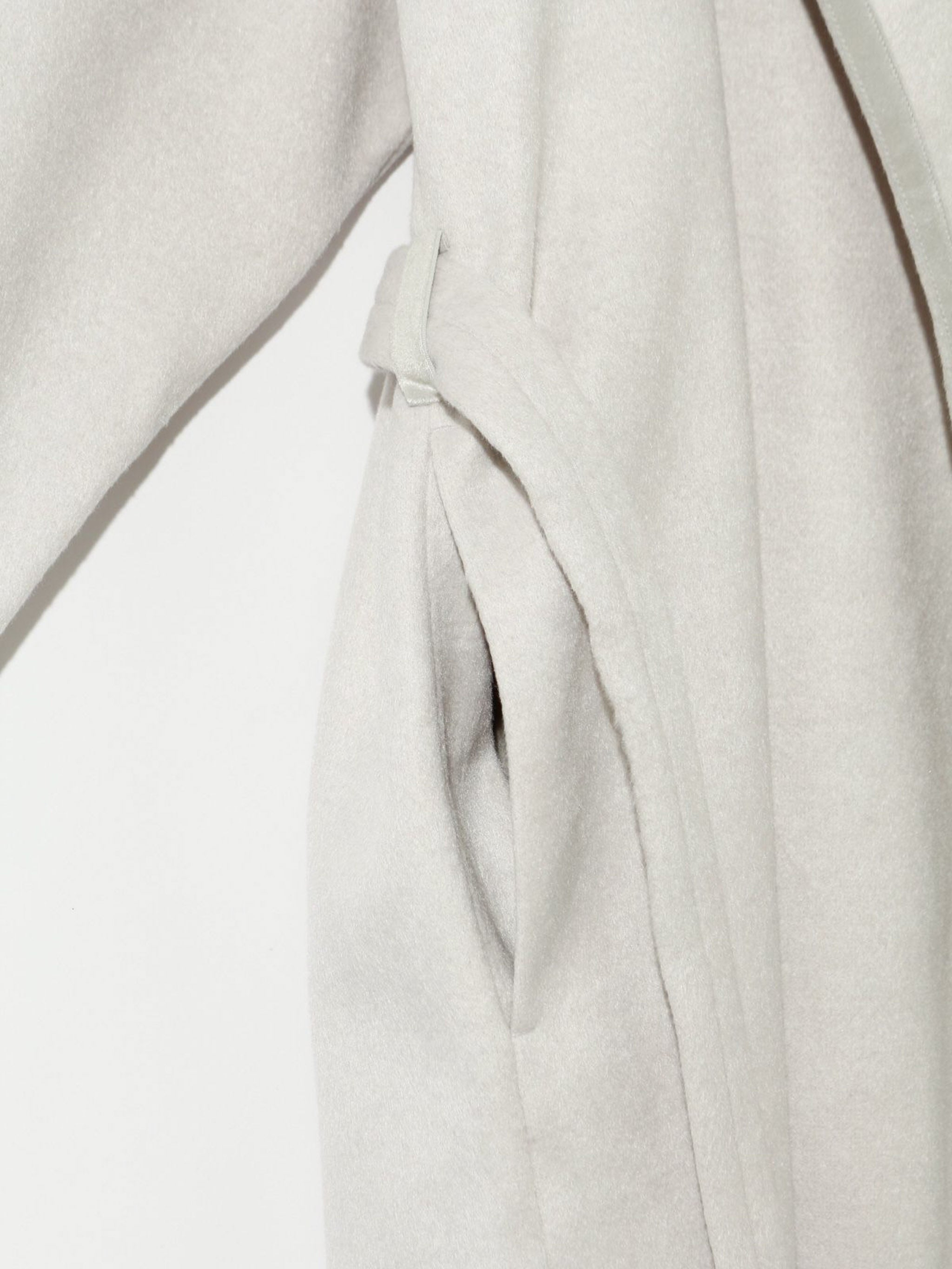 ベルト付きロングドレープコート(3-1186)