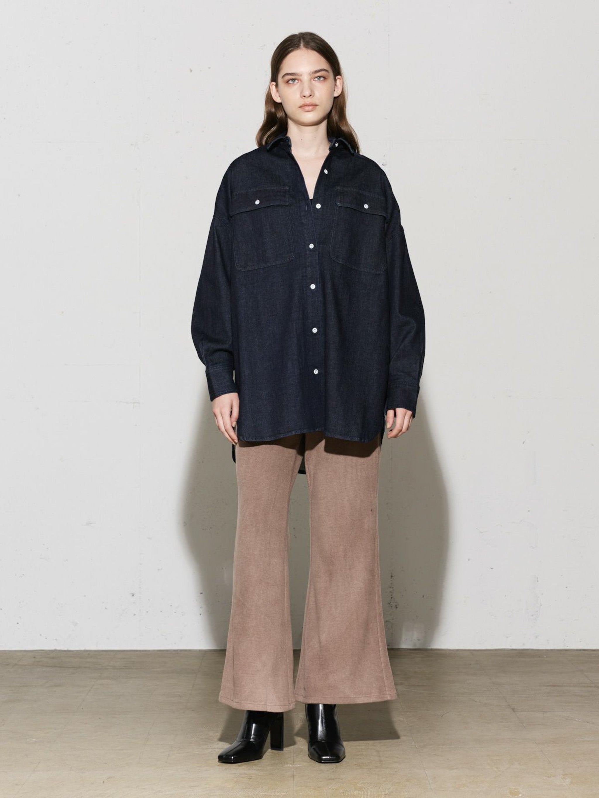 Healthy DENIM x MIDIUMISOLID ビッグシャツ Almond