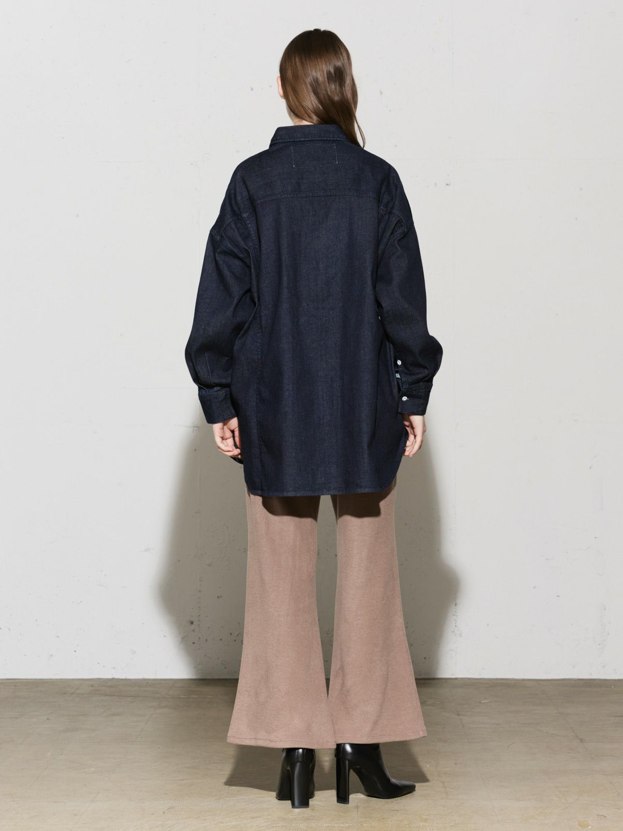 Healthy DENIM x MIDIUMISOLID ビッグシャツ Almond