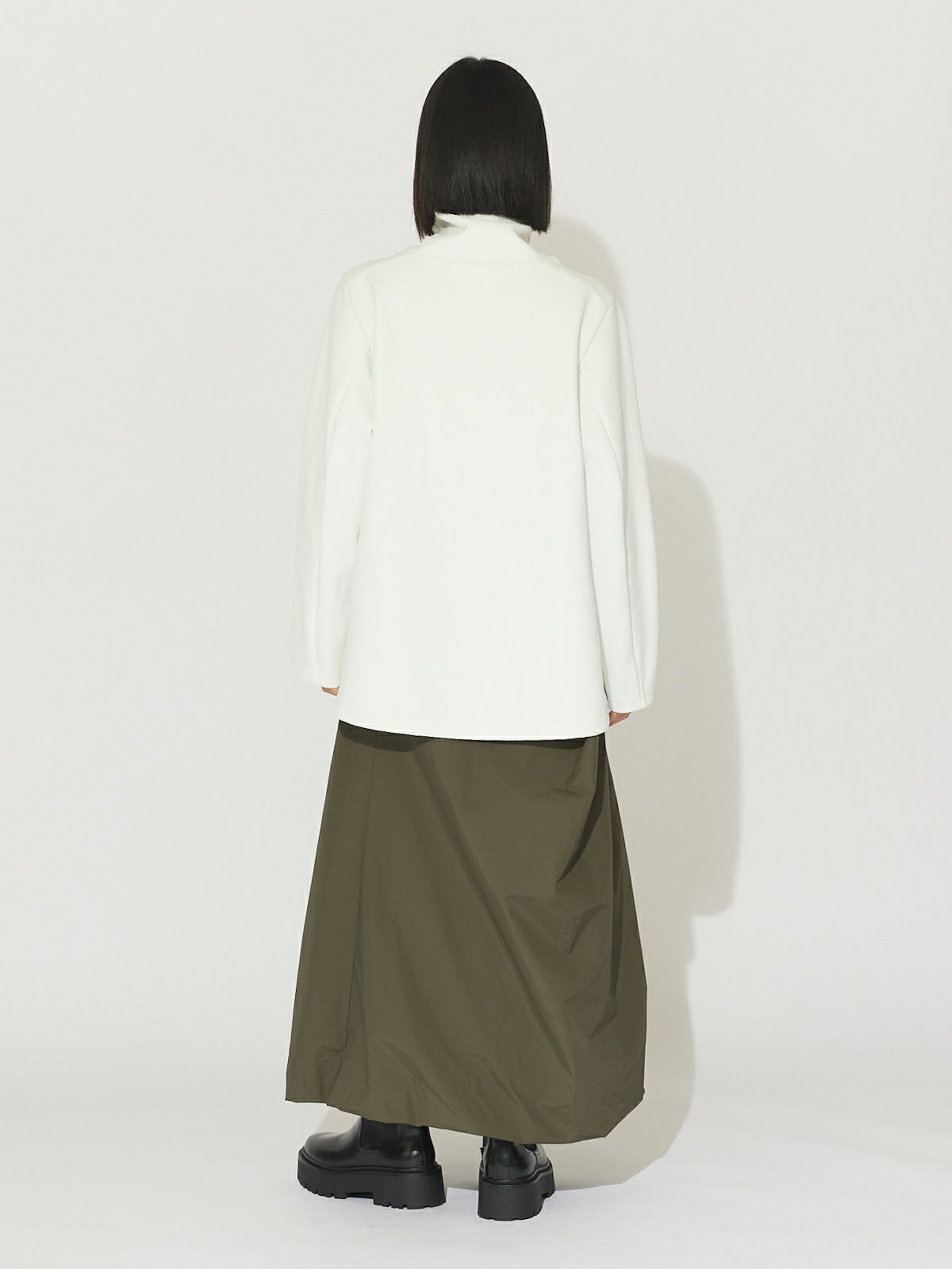 ダブルニットハイネックロングプルオーバー