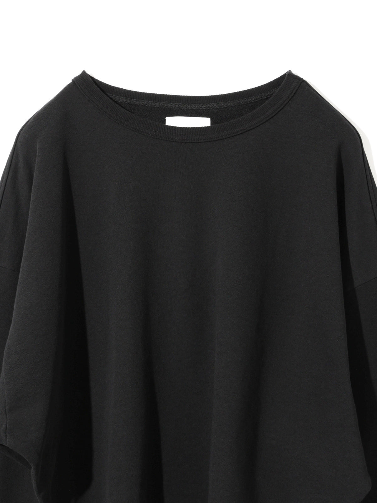 wide sweat pullover