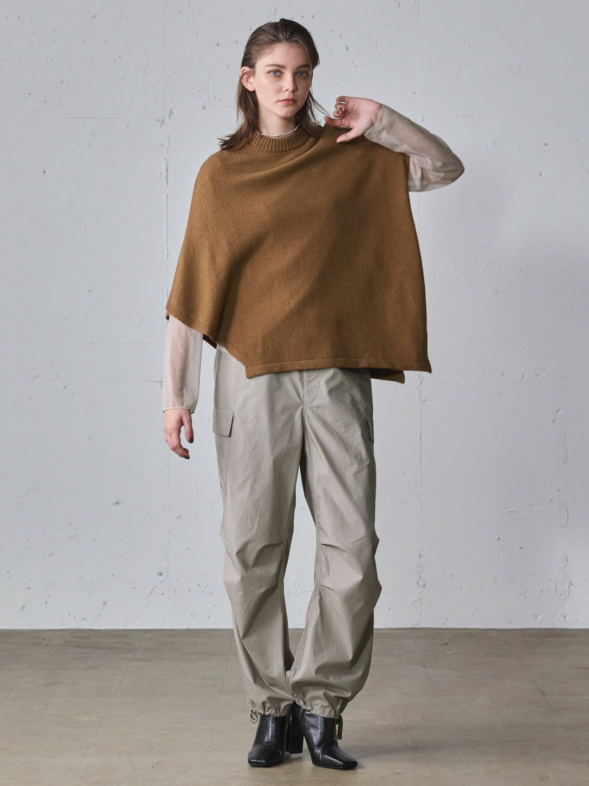 アシンメトリープルオーバー