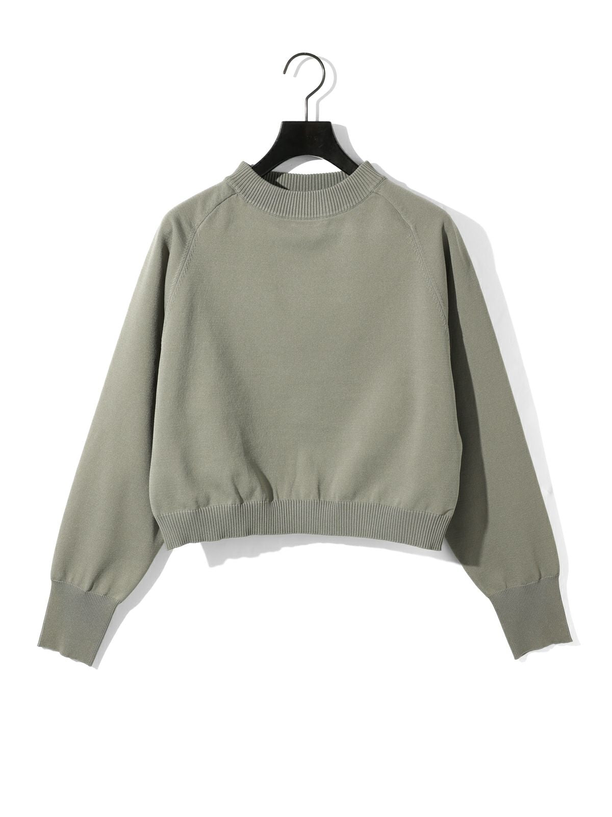 short wide pullover