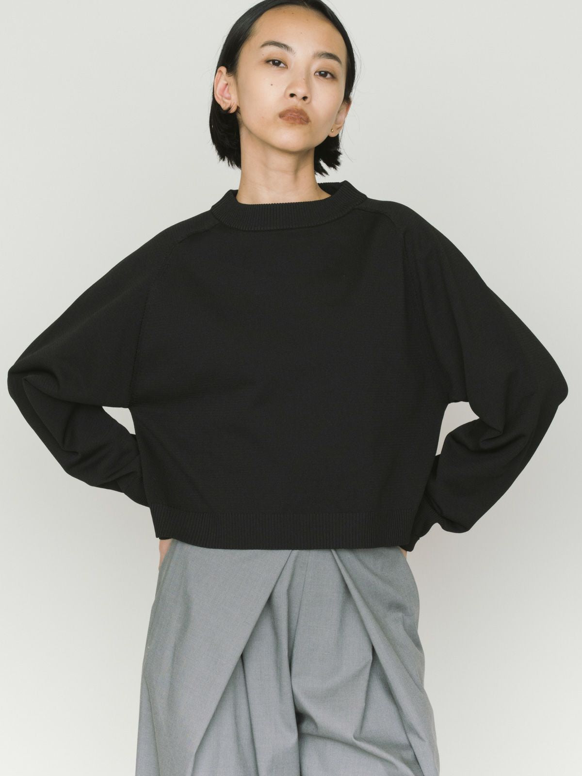 short wide pullover
