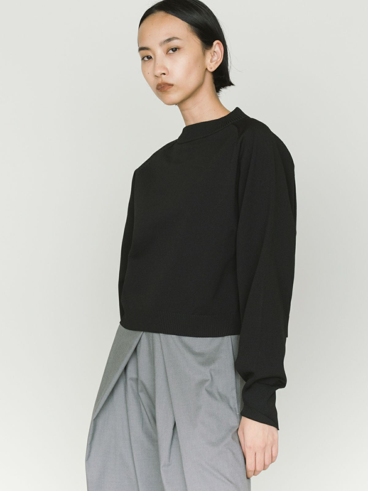 short wide pullover