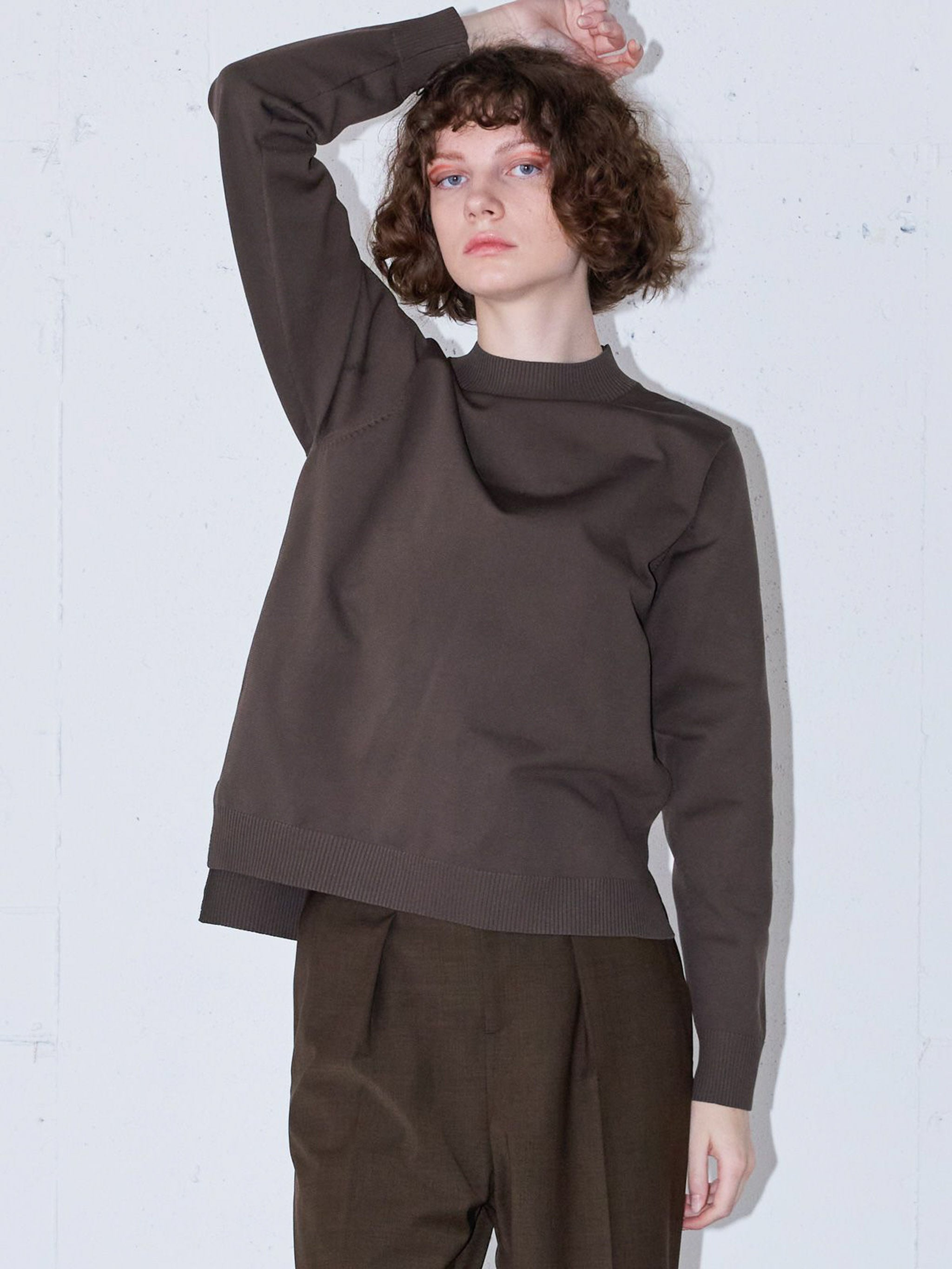 モックネックプルオーバー(4-1042)