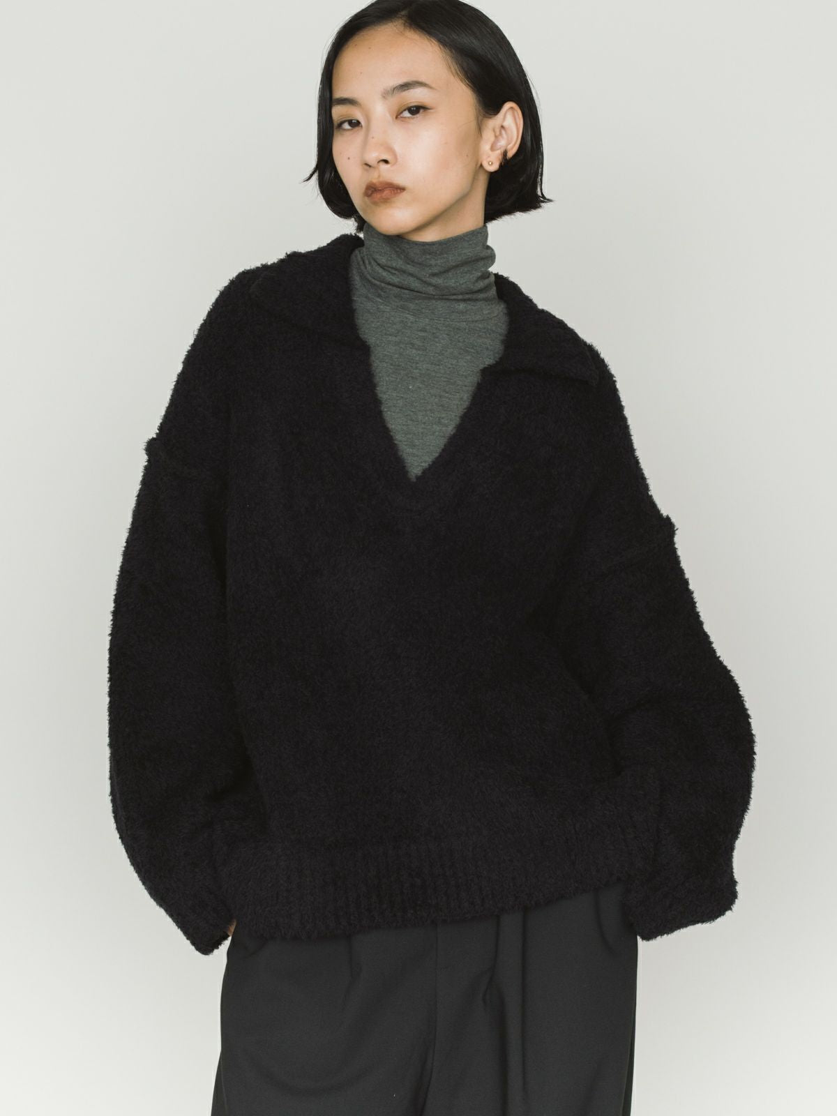 feather yarn skirtipper pullover