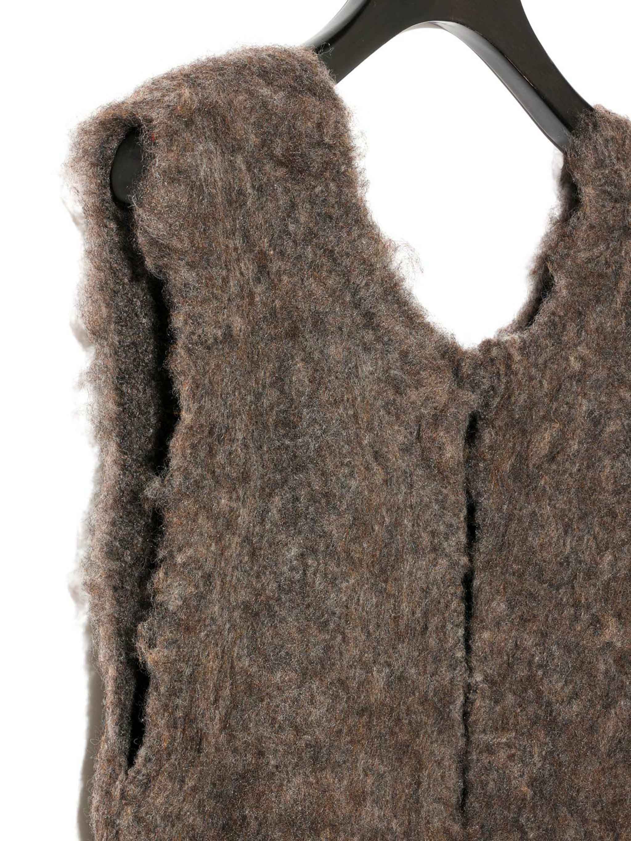 起毛ニットVネックベスト