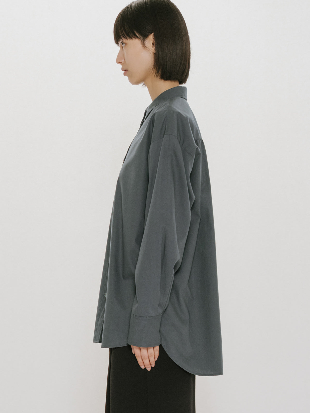 basic backgathered shirt